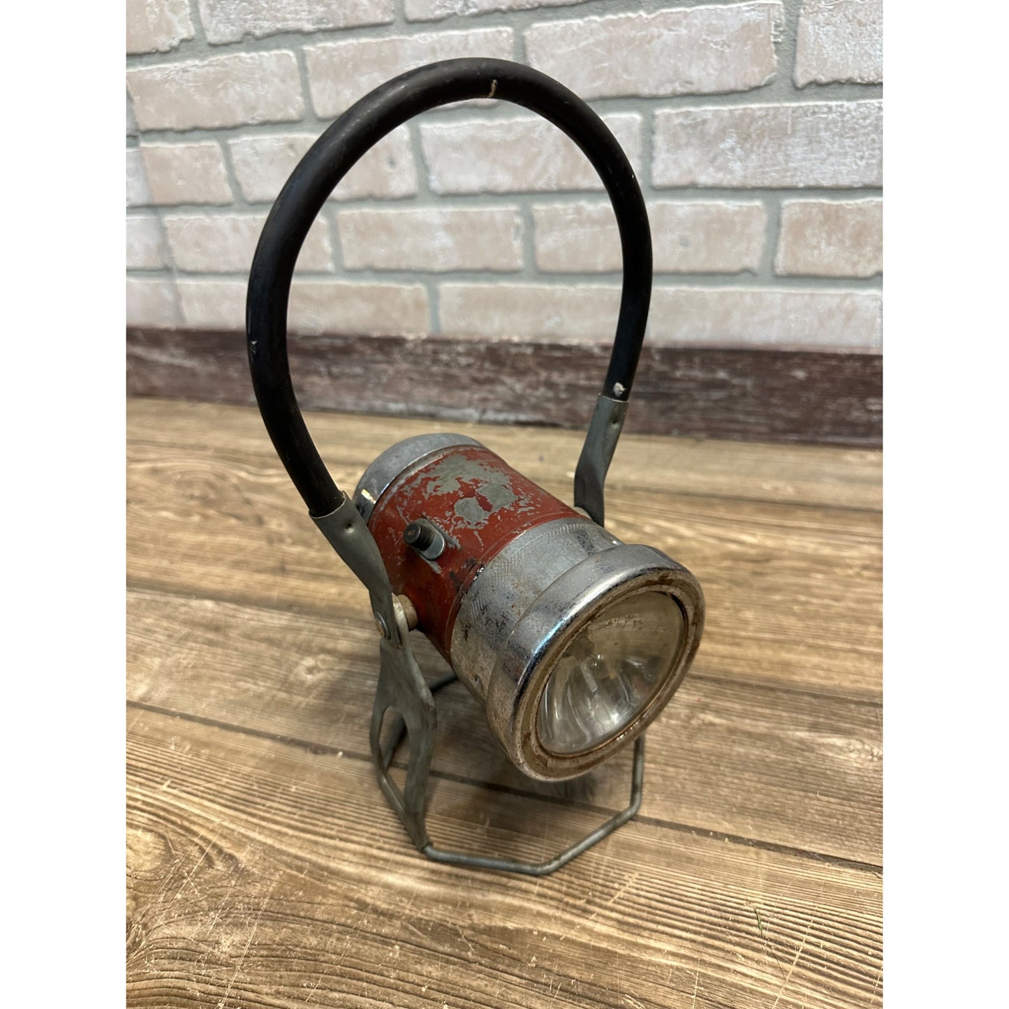 Vintage 1950s Empire Miners Safety Lamp Light Tilting Three-Way Lantern w/ Handle