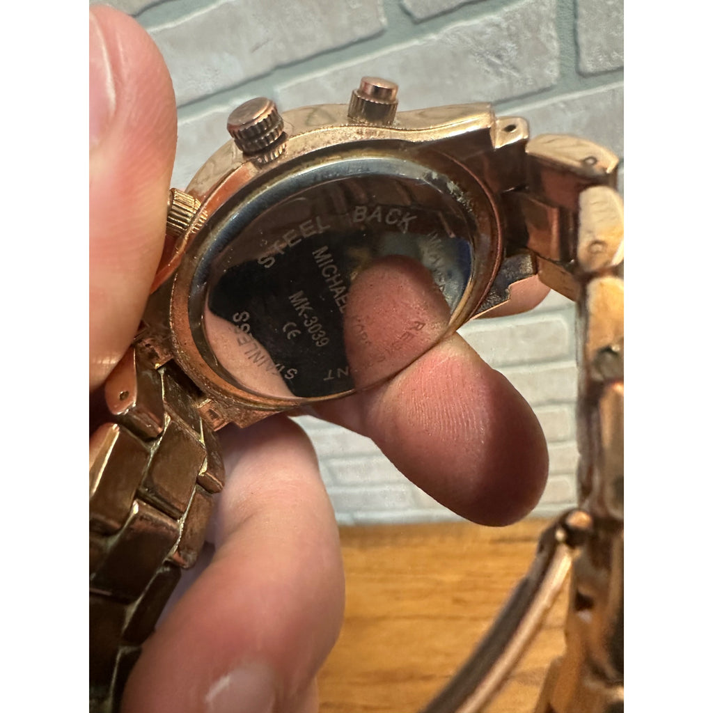 Michael Kors Gold-Tone Wrist Watches Unisex MK3039 + MK-5076