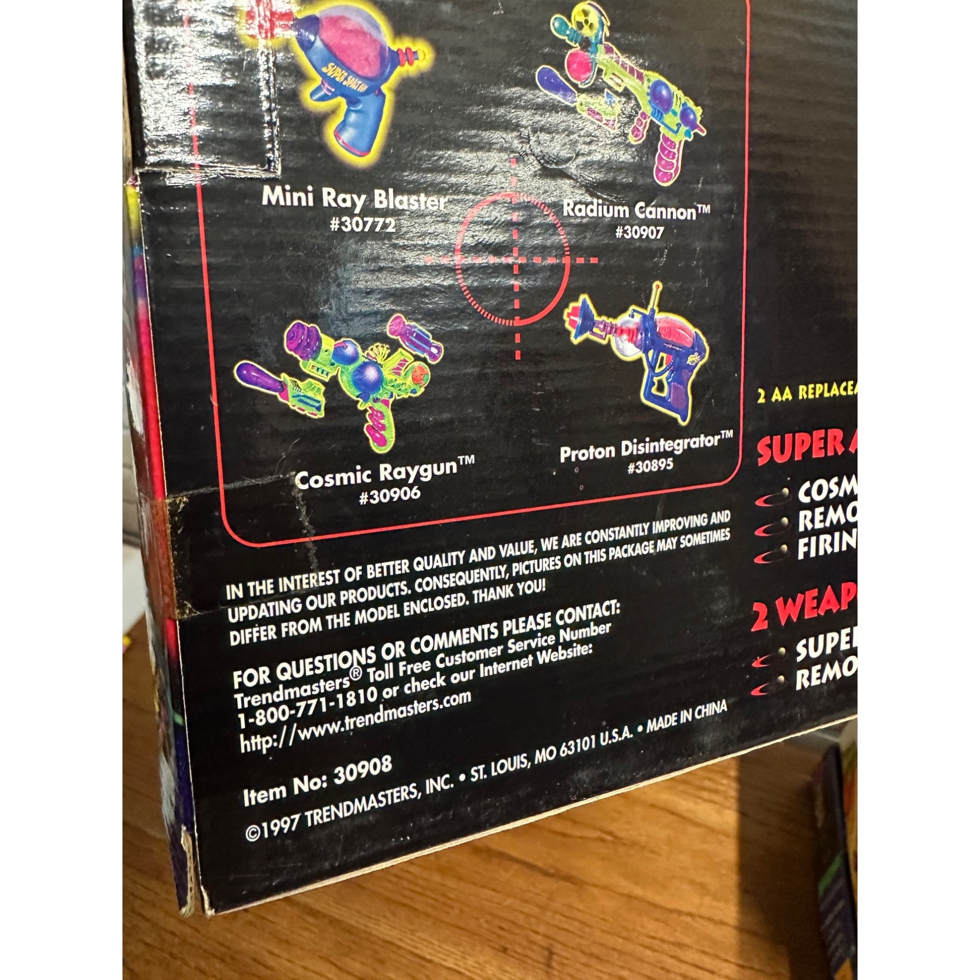 Super Space Ray Gun X-Ray Rifle Raygun BlasterTrendmasters Toy 1997 NEW