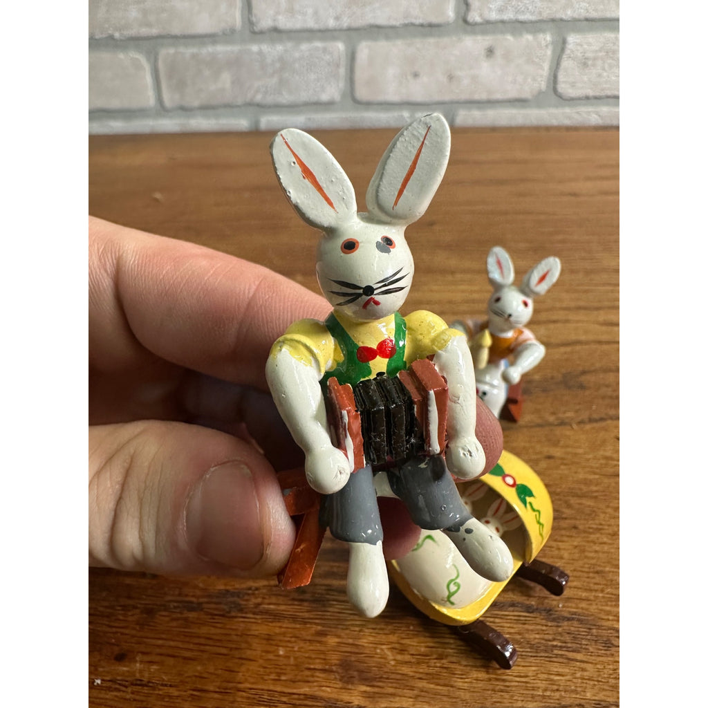 Vintage Miniature Wooden Easter Bunny Mom & Dad Babies Figures Erzebirge?