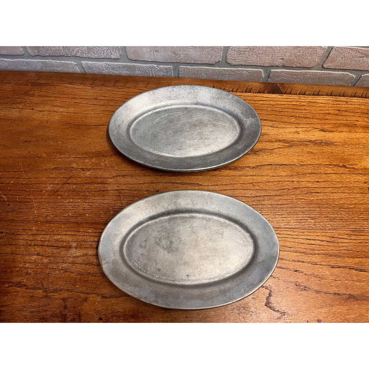 Vintage Lot of Ten (10) Bremer MFG. Oval Aluminum Fajita Steak Platters Elkhart Lake, Wis. WI