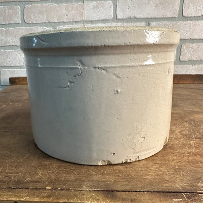 1900's Macomb Pottery Company Western Stoneware Salt Glazed Butter Crock