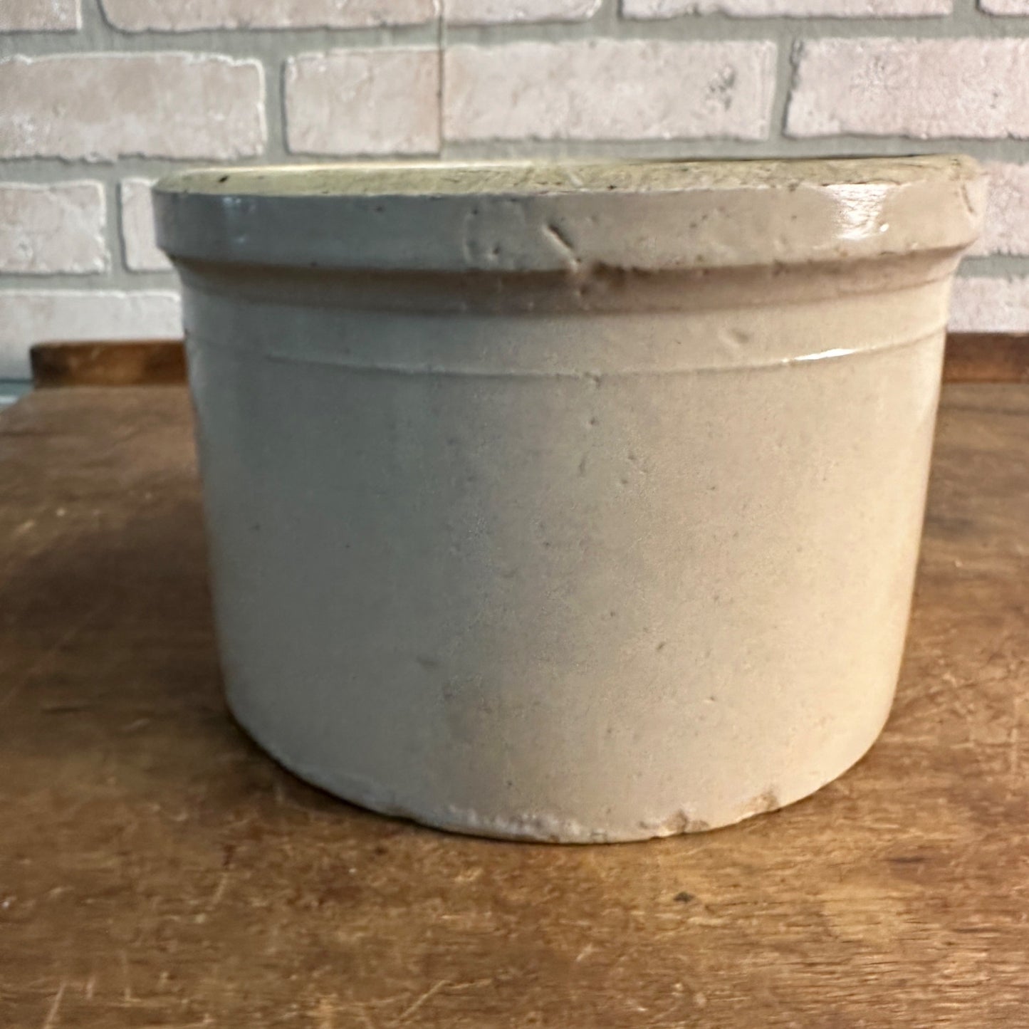 1900's Macomb Pottery Company Western Stoneware Salt Glazed Butter Crock