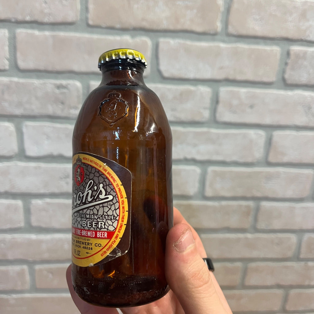 Vintage Strohs Stroh 1970s 7oz Shorty Glass Beer Bottle Stubby