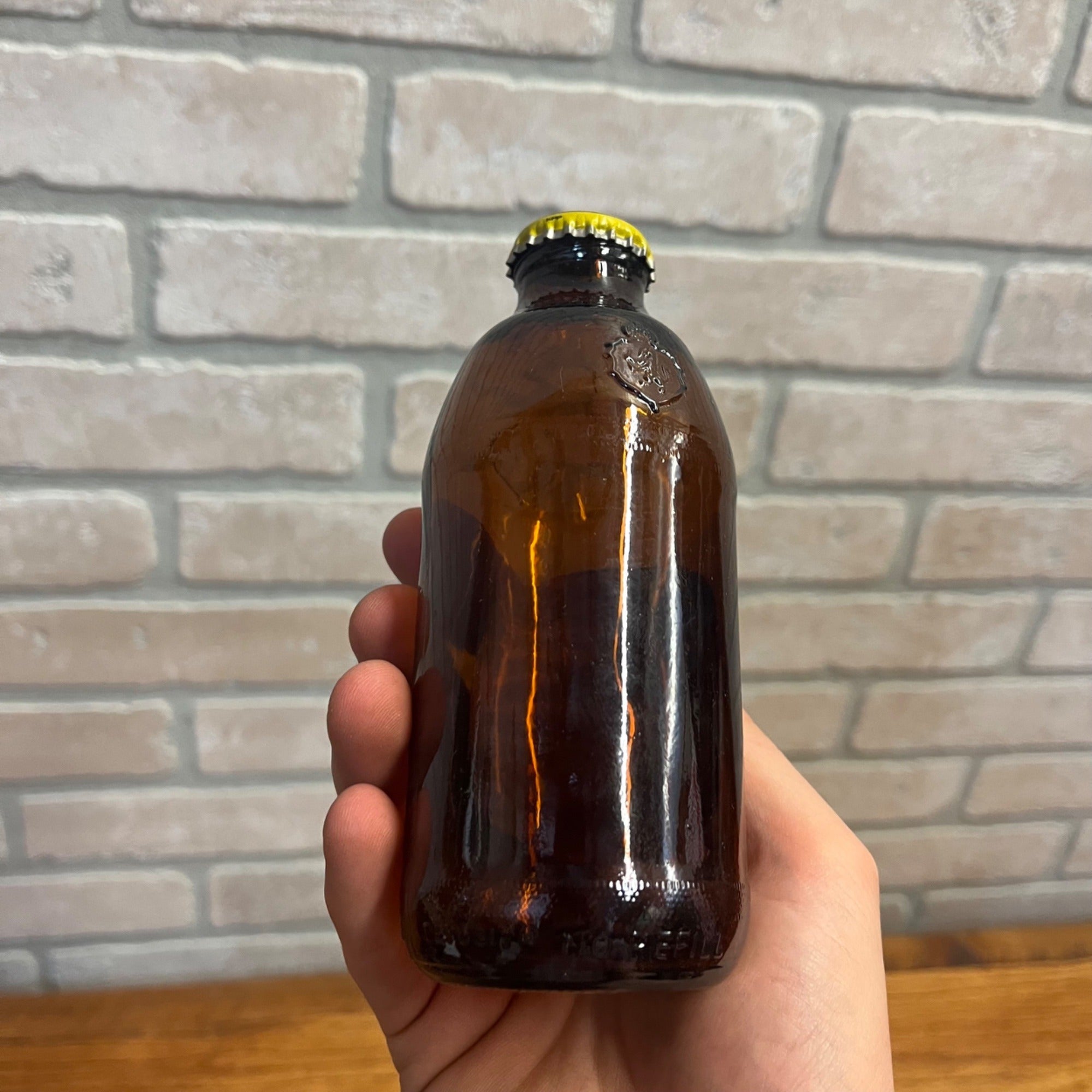 Vintage Strohs Stroh 1970s 7oz Shorty Glass Beer Bottle Stubby