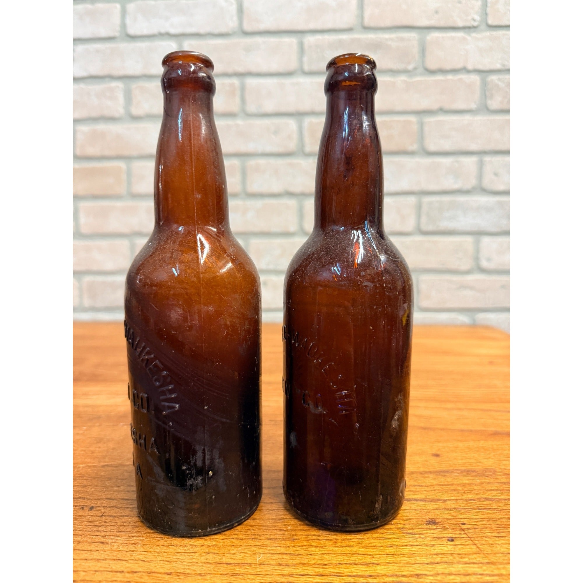 Vintage Milwaukee Waukesha Brewery Co. Wisconsin Beer Bottles Lot (2)