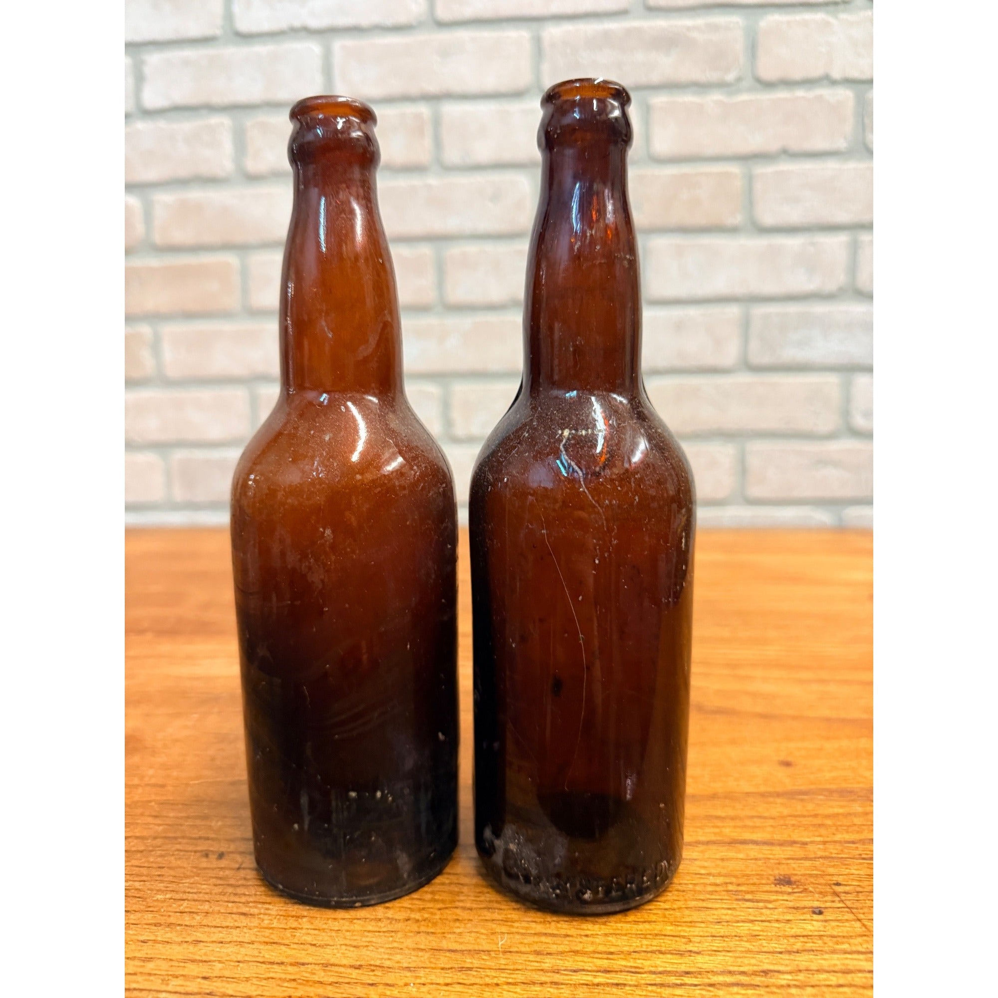Vintage Milwaukee Waukesha Brewery Co. Wisconsin Beer Bottles Lot (2)