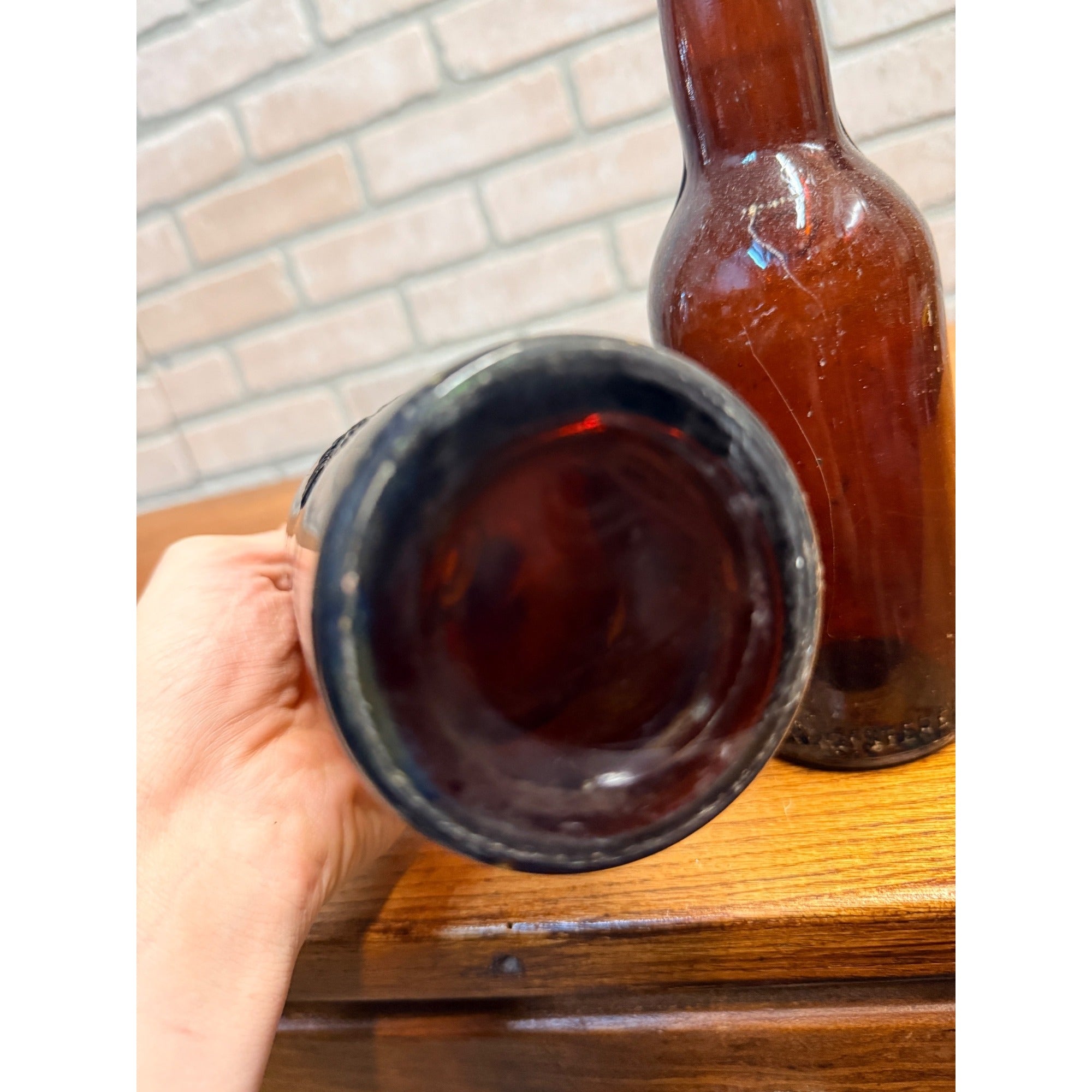 Vintage Milwaukee Waukesha Brewery Co. Wisconsin Beer Bottles Lot (2)