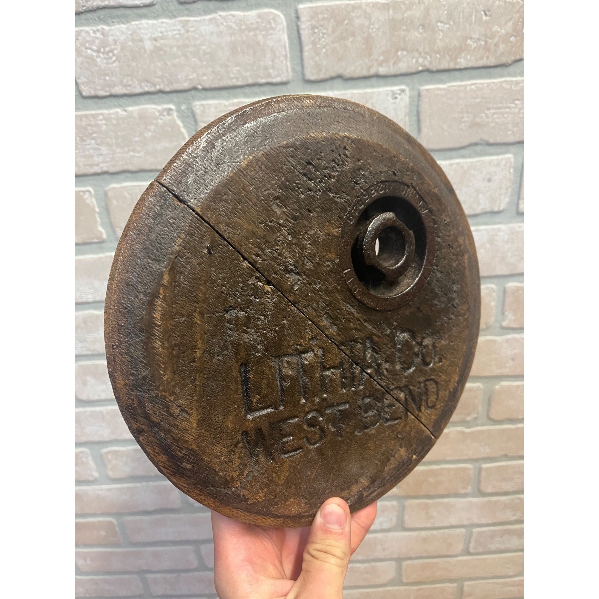 Lithia Brewing Company West Bend Wi Keg Head Barrel Beer Barrel Old Pre Pro