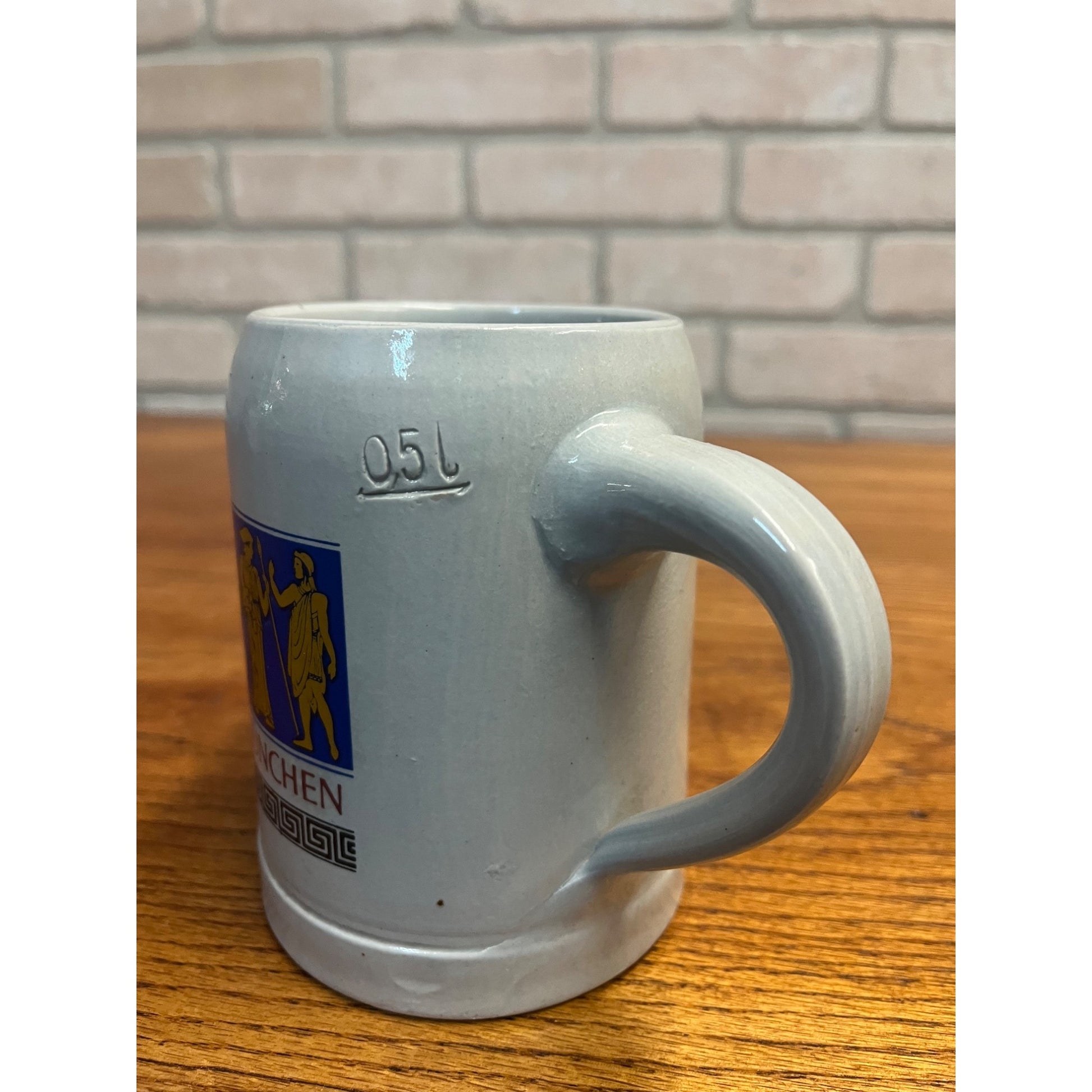 Lowenbrau Munich Olympics Stein Beer Mug 1972 Olympische Spiele 1/2 Litre