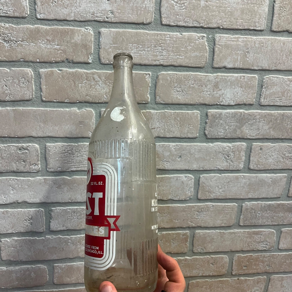 Kist Soda Bottle New London WI Clear 32 Oz Quart VTG Red Label Citrus Products Co