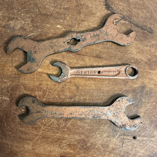 VINTAGE INDIAN MOTOCYCLES OPEN END MOTORCYCLE WRENCH W/ (2) INDESTRO