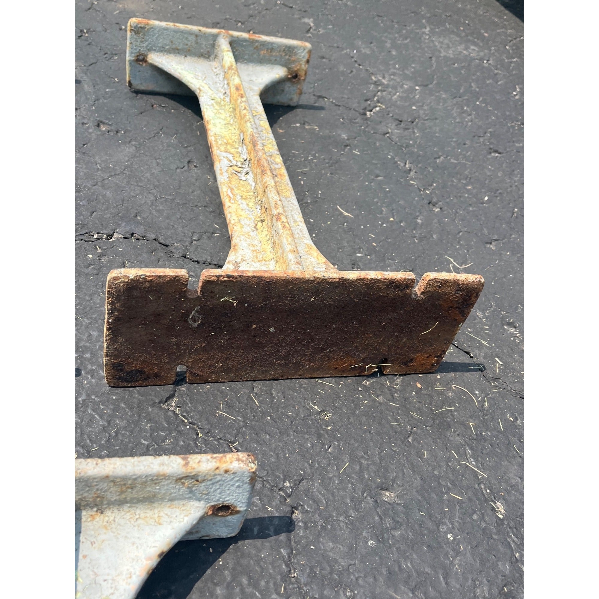 Antique Vintage Pollard Bros Chicago IL Locker Room Bench Cast Iron Legs Salavge