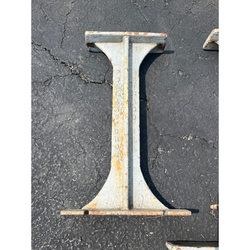 Antique Vintage Pollard Bros Chicago IL Locker Room Bench Cast Iron Legs Salavge