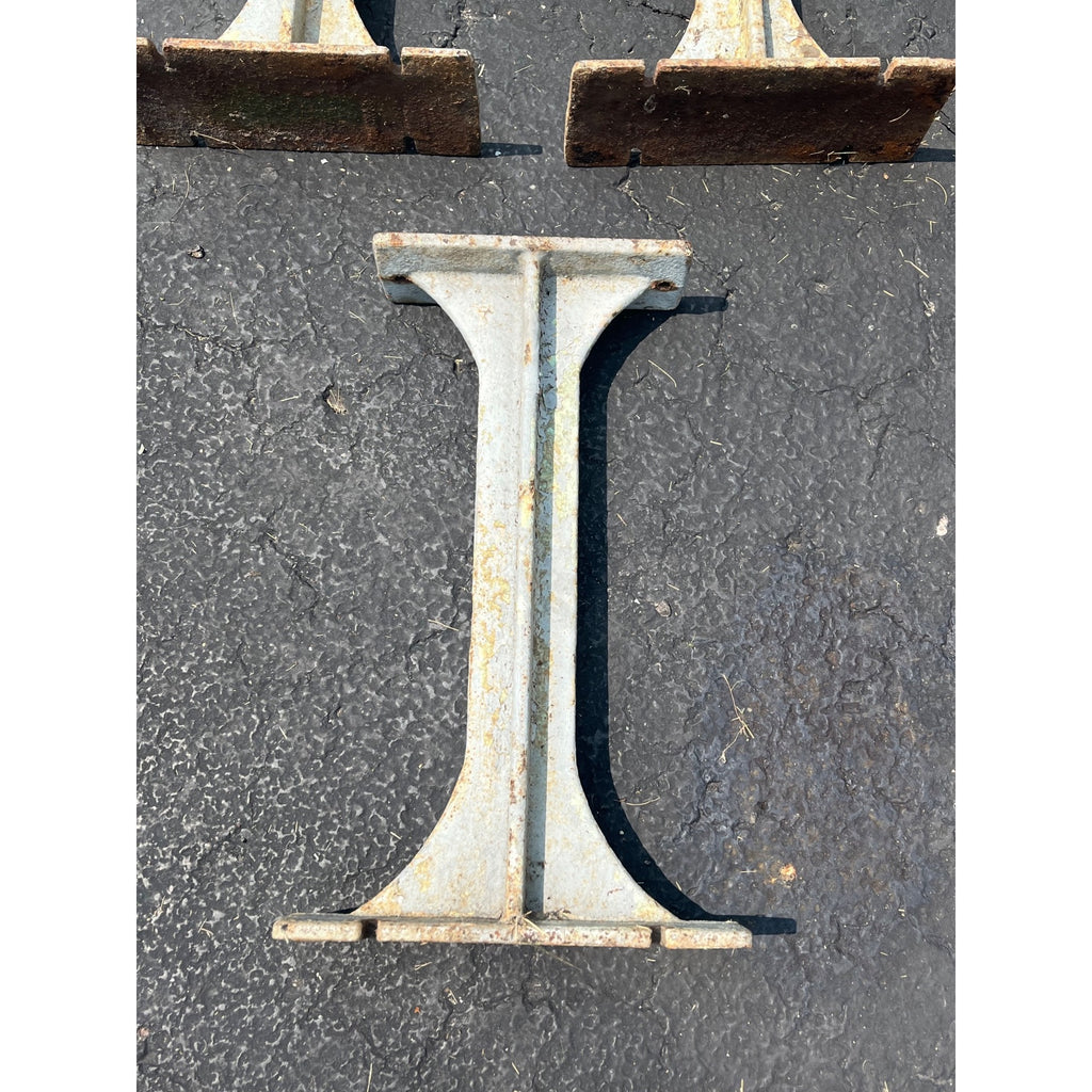 Antique Vintage Pollard Bros Chicago IL Locker Room Bench Cast Iron Legs Salavge