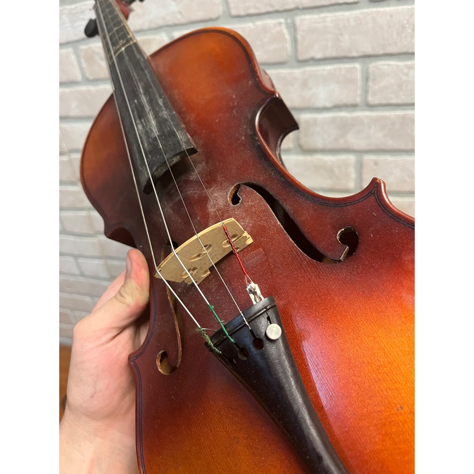 Vintage Jackson Guldan Student Violin + Wooden GSB Coffin Case