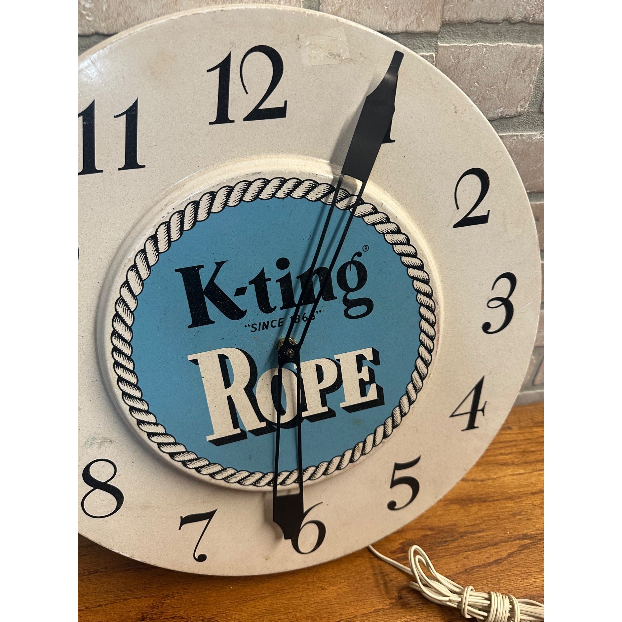 Vintage K-Ting Rope Advertising Clock Sign Store Display Cating Maspeth NY 18"