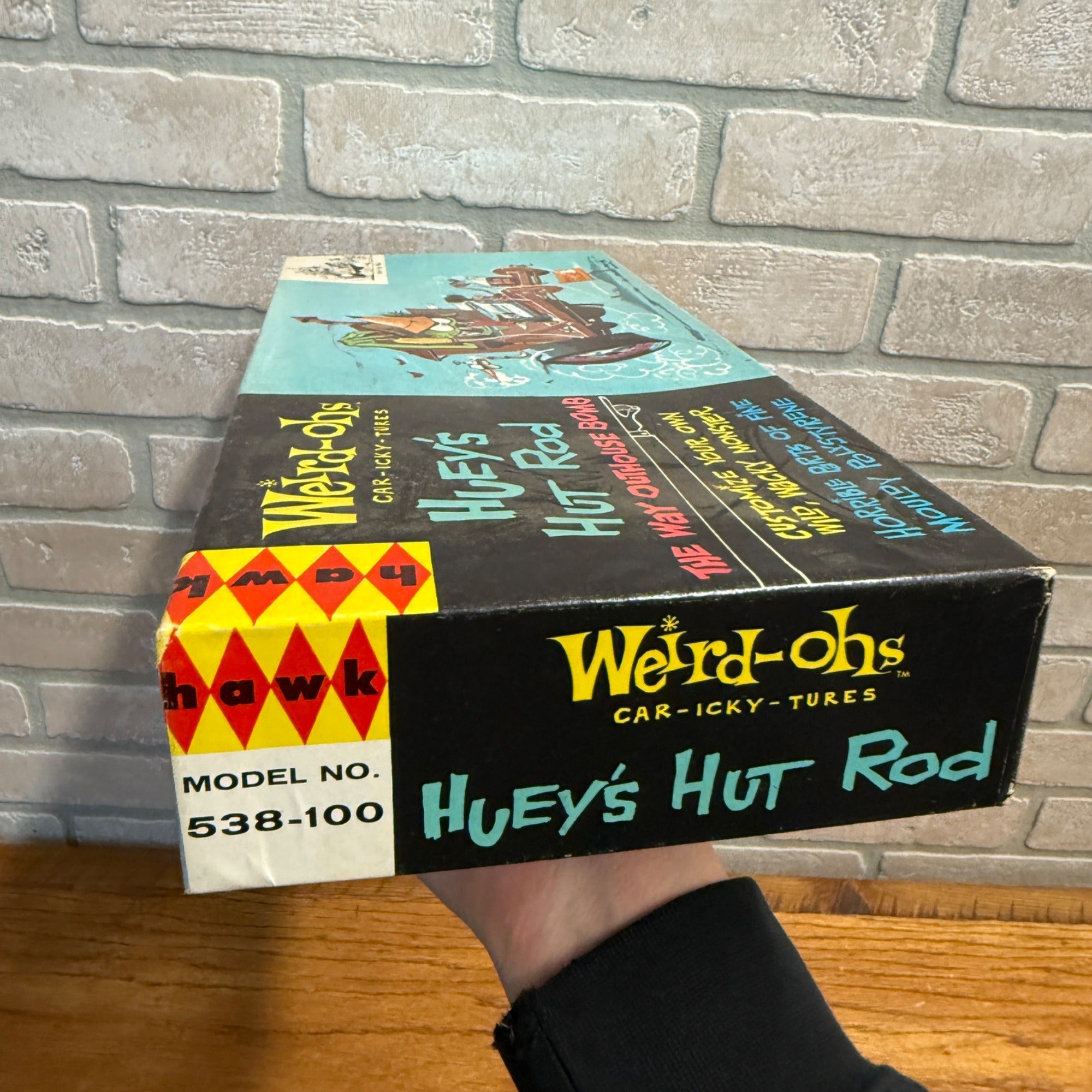 RARE Vintage 1963 Weird-Ohs Huey's Hut Rod Hawk Model Co. 538-100