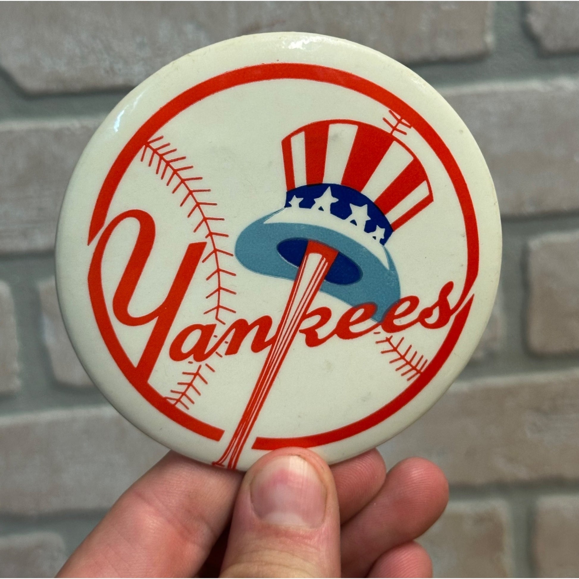 Vintage 1960s New York Yankees Pin Button Pinback 3.5" Mickey Mantle
