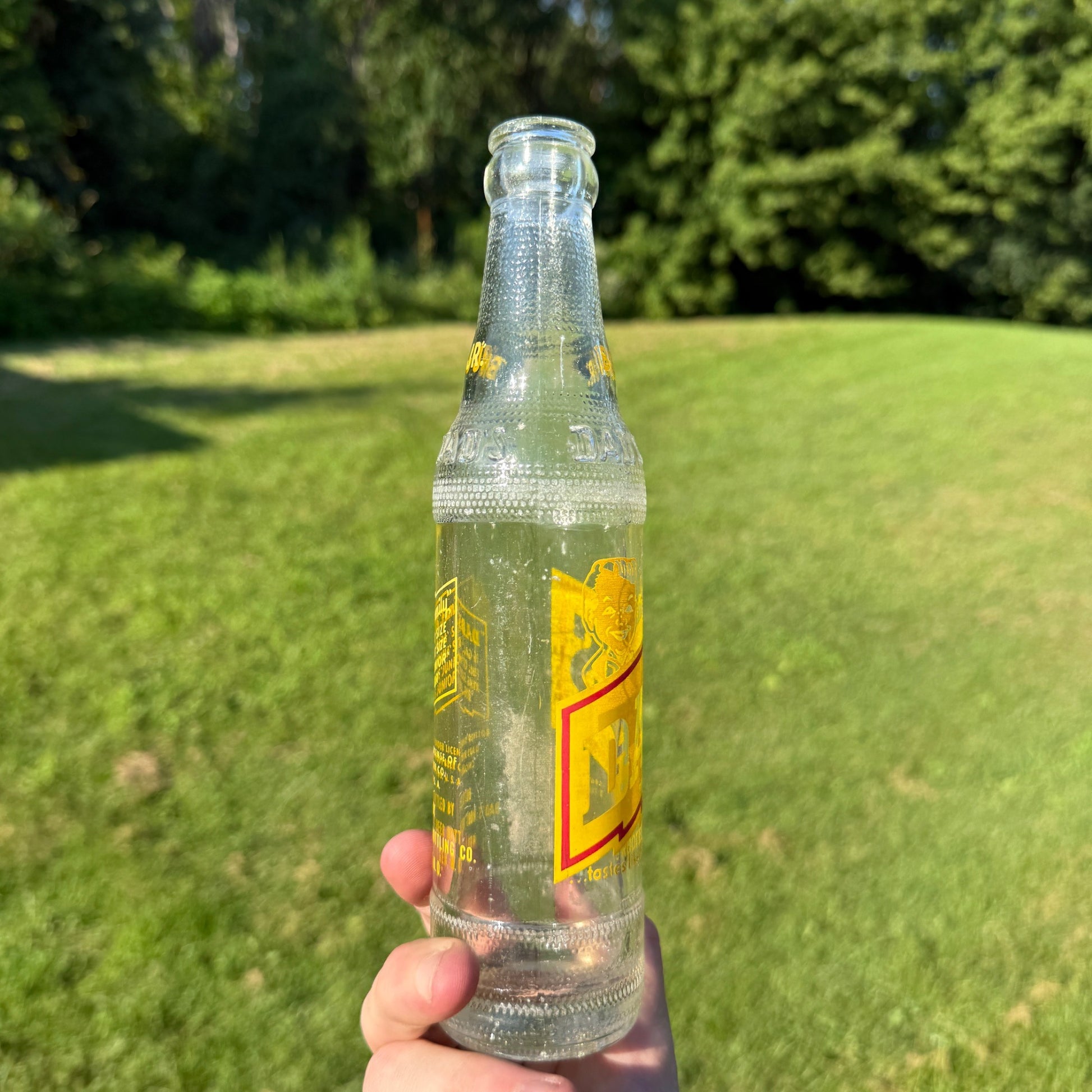 Dad's Root Beer Vintage ACL 7 oz Big Jr Soda Bottle Hettinger ND