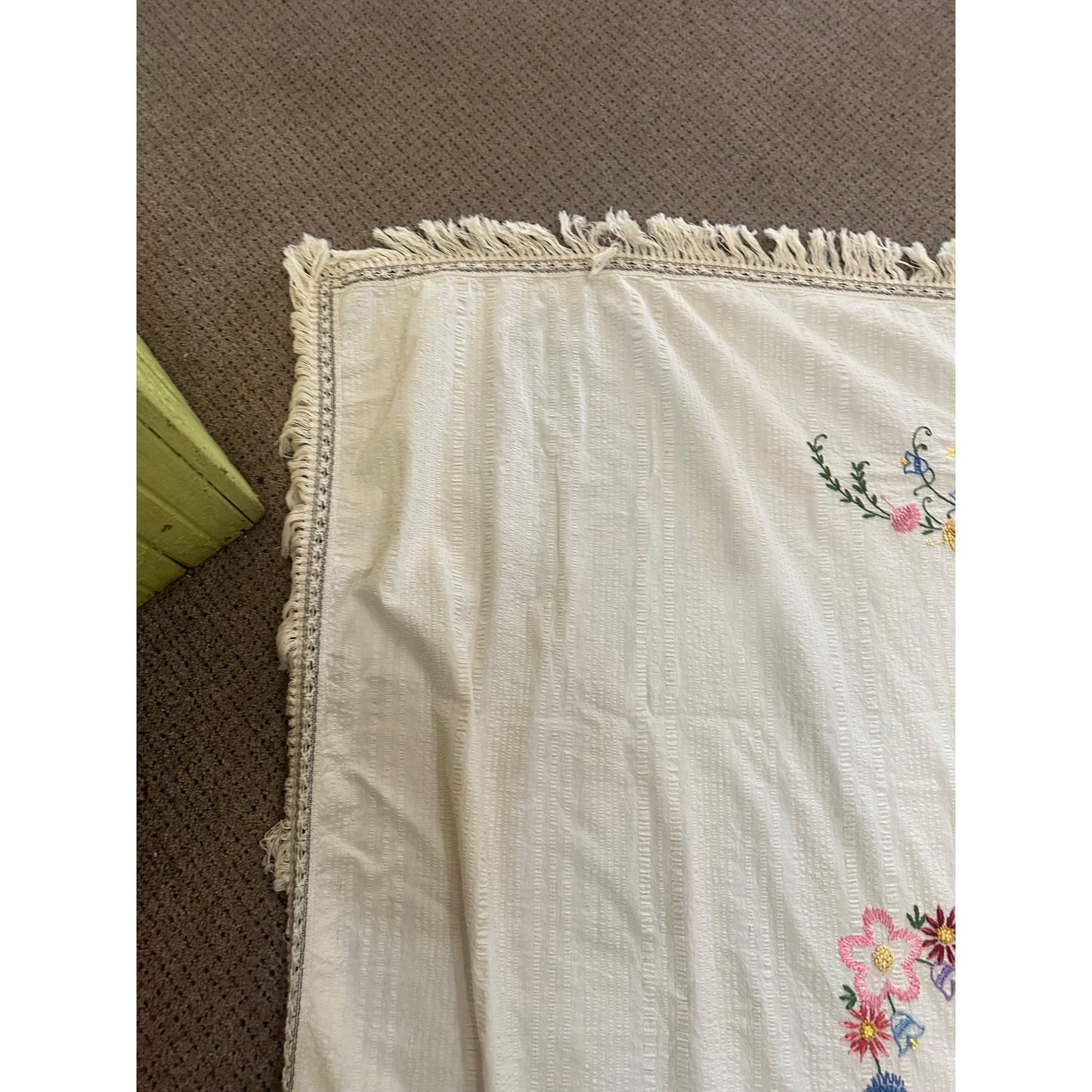 Vintage Stitched Embroidered Floral Coverlet Bed Cover Sheet Bedspread 93"x73"