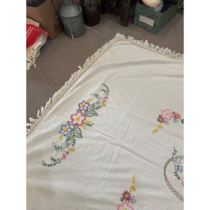 Vintage Stitched Embroidered Floral Coverlet Bed Cover Sheet Bedspread 93"x73"