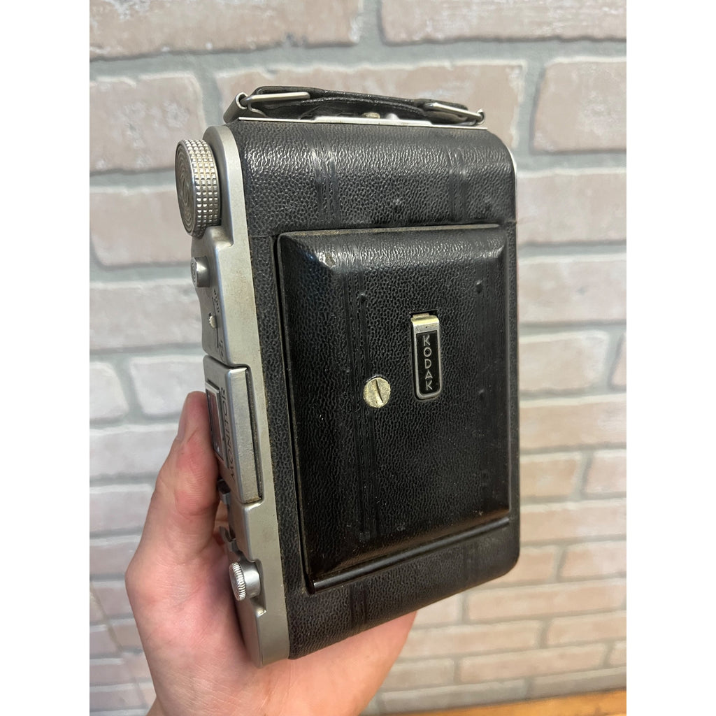 Vintage 1940s Kodak Six 16 Monitor folding Camera 620 Film - Untested