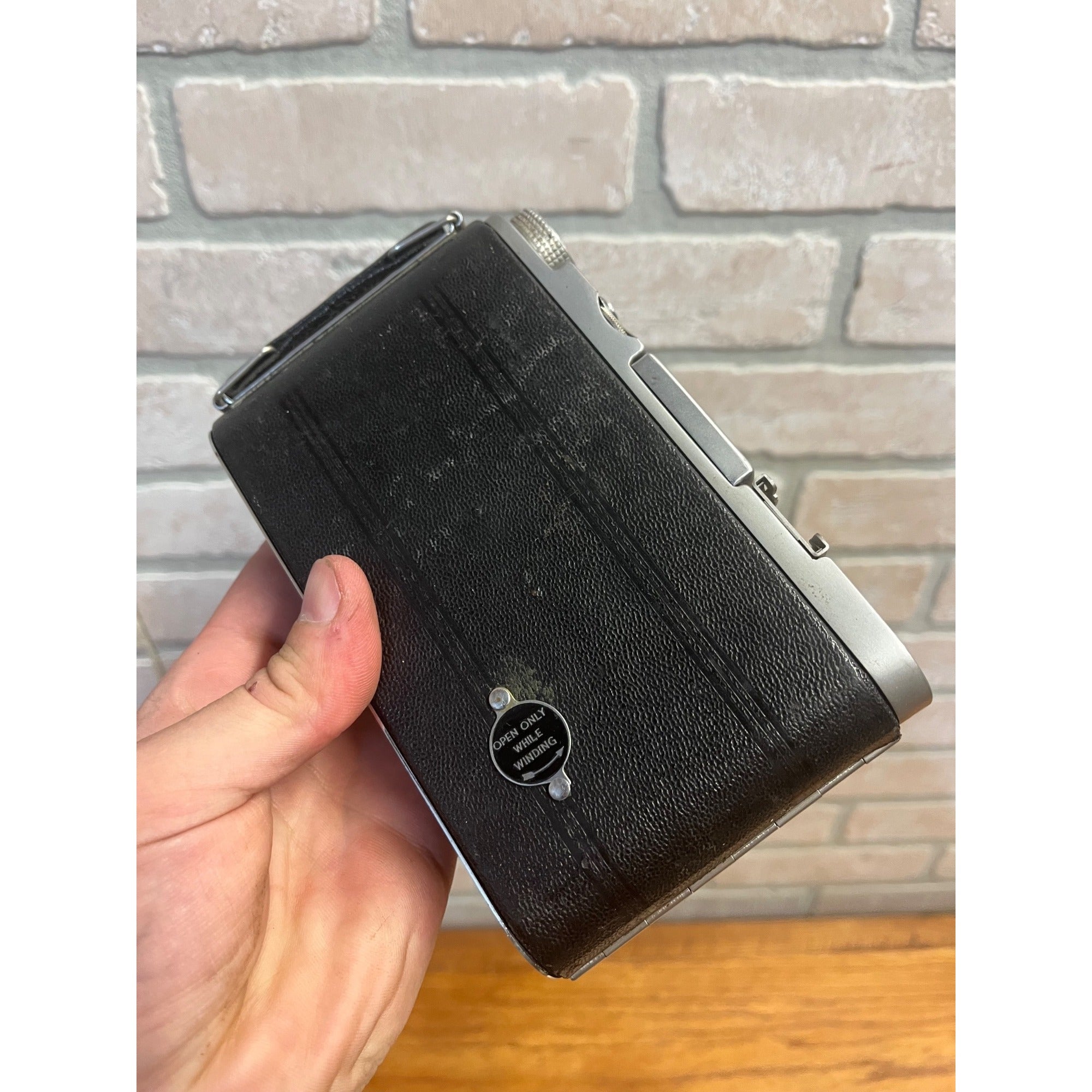 Vintage 1940s Kodak Six 16 Monitor folding Camera 620 Film - Untested