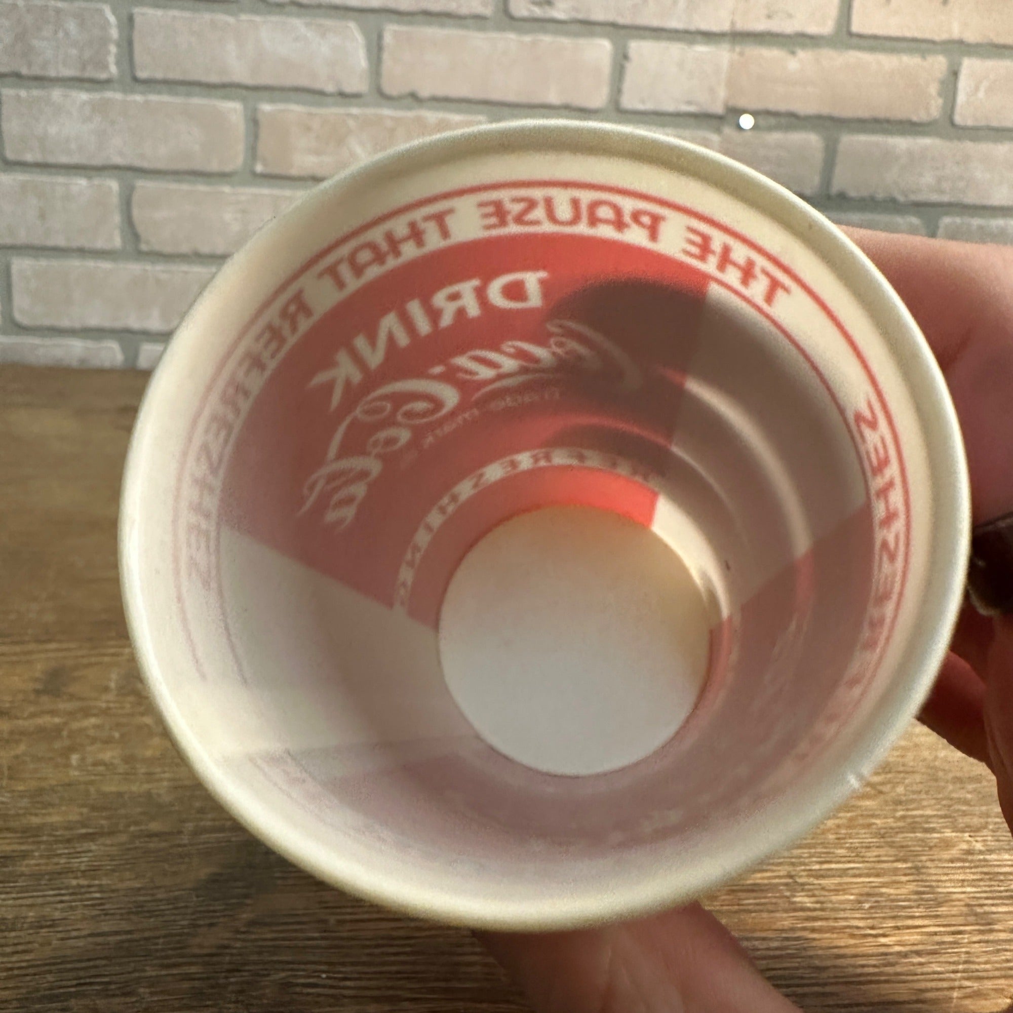 1940 7oz Pause Drink Coca Cola Refreshing Red Paper Wax Cup Soda Promo Dixie