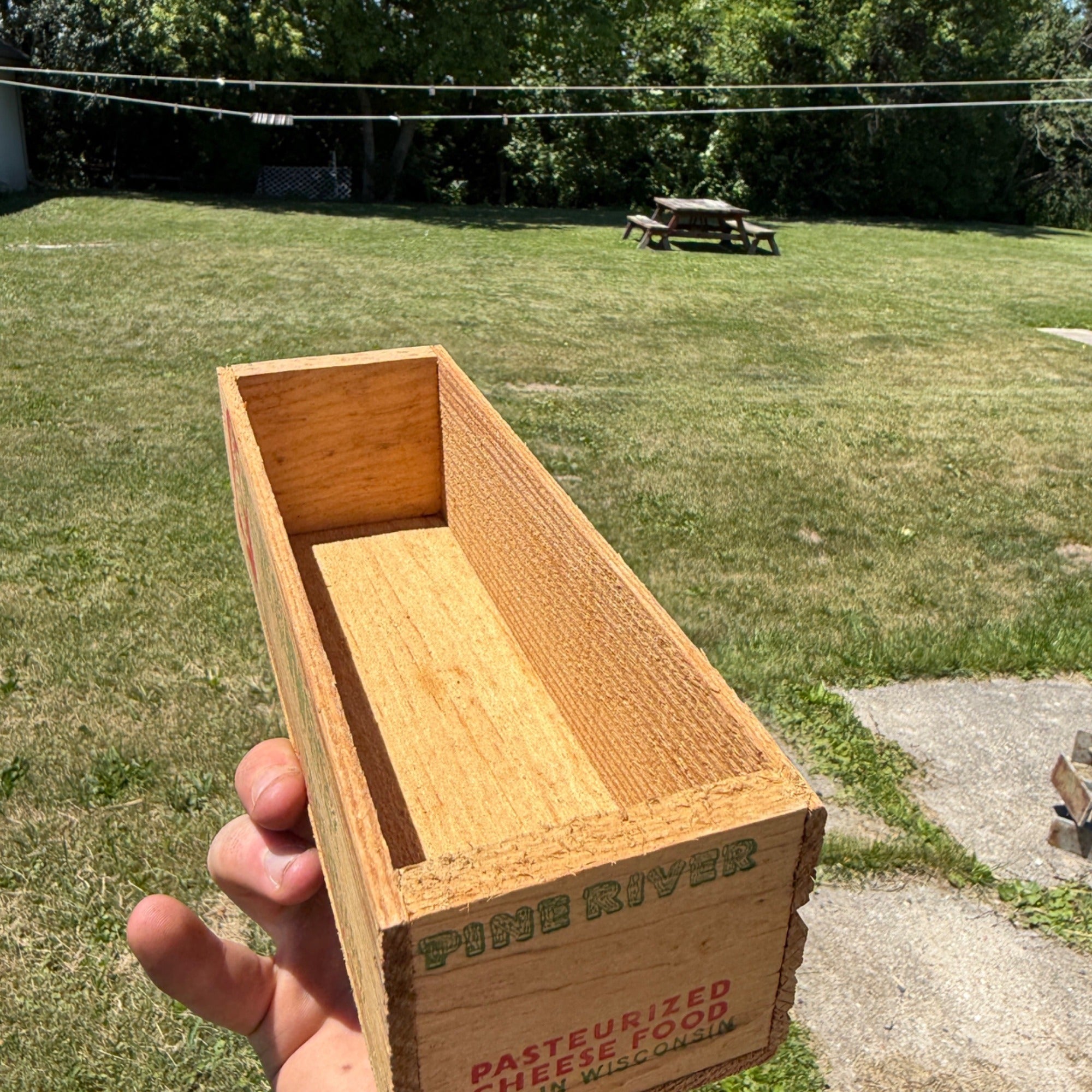 Vintage Pine River Cheese Box Newton WI Wood Crate Advertising 2lb