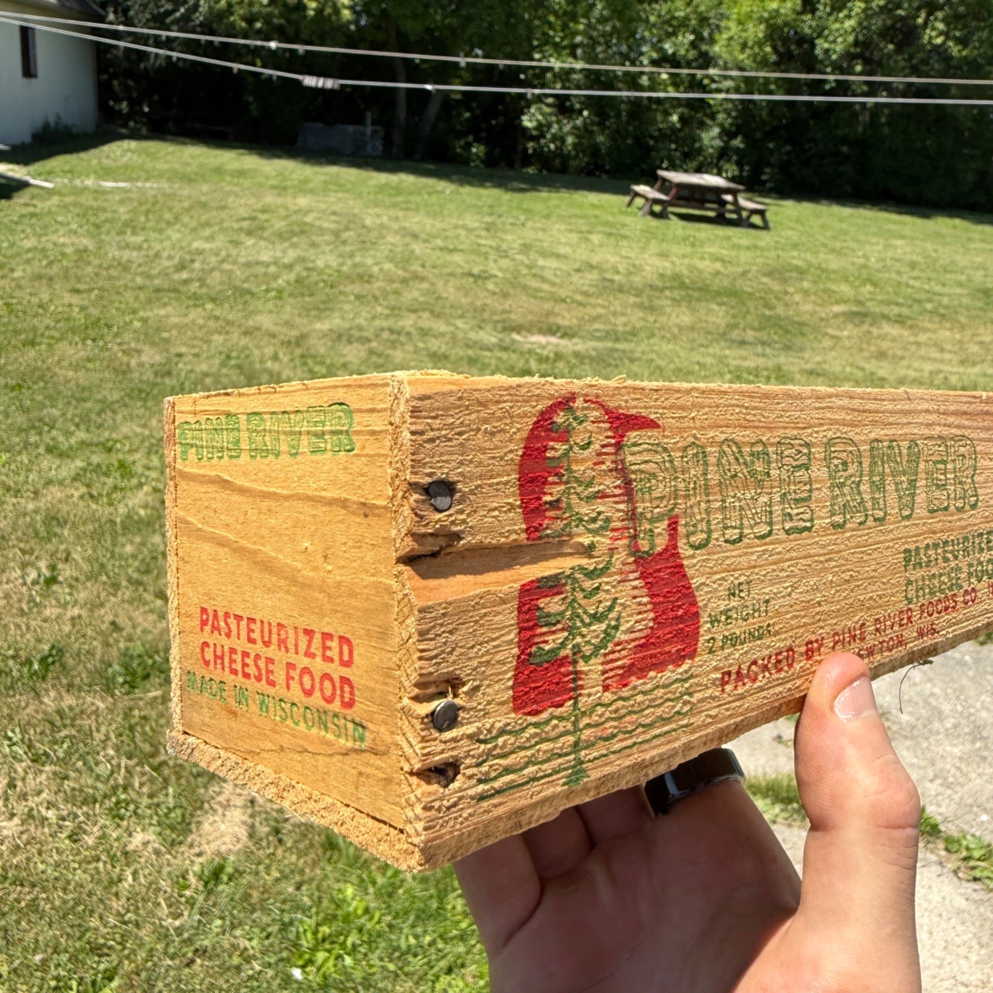 Vintage Pine River Cheese Box Newton WI Wood Crate Advertising 2lb
