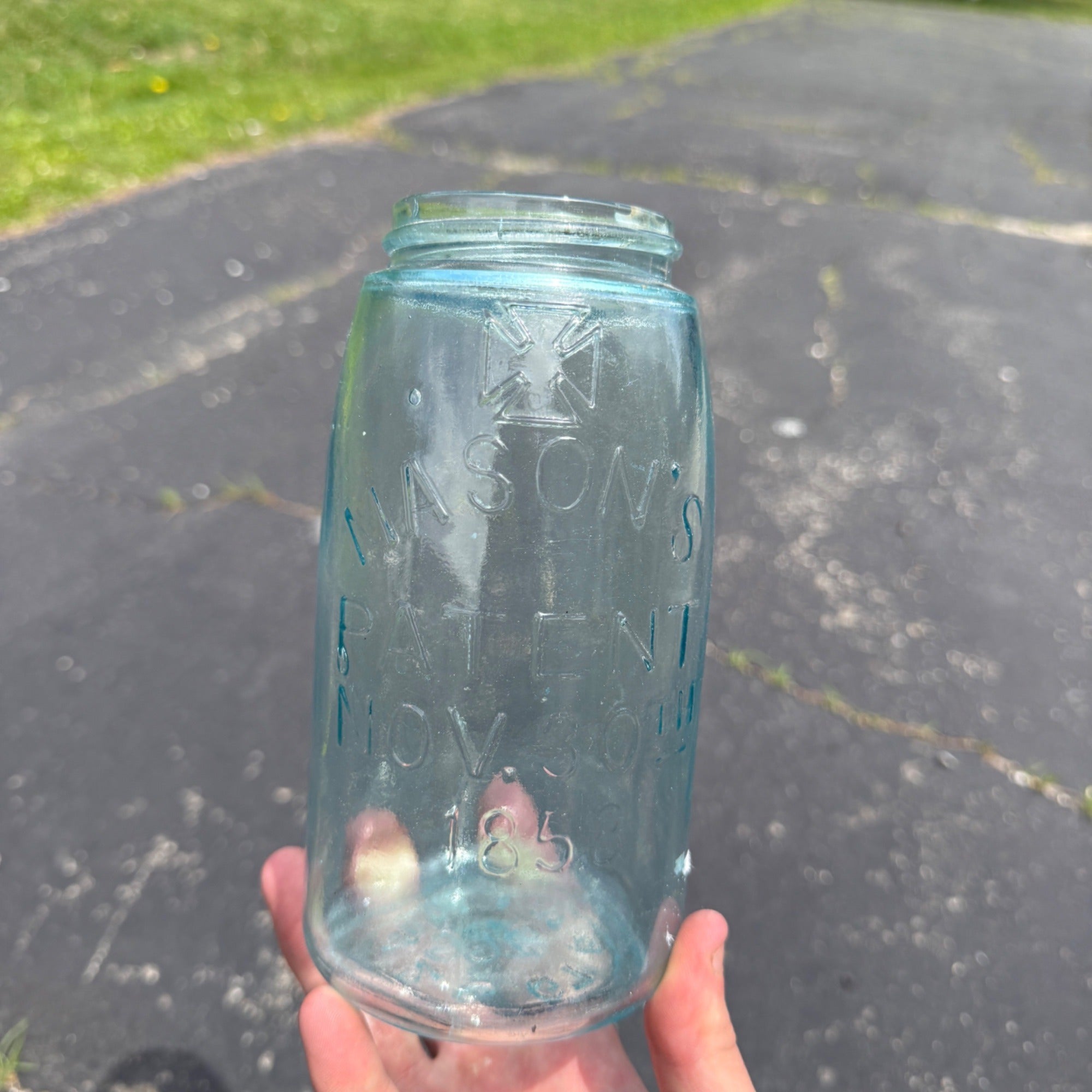 Vintage Mason Jar Patent Nov. 30th 1858 266 W/ Shield Cross Aqua Blue