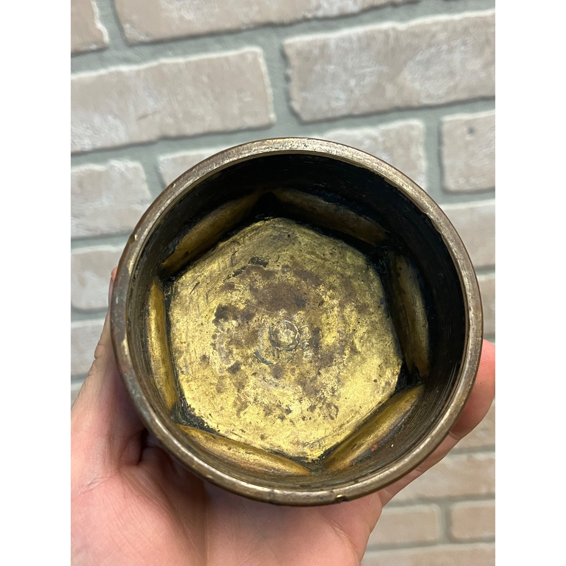 Antique 1920s Buick Solid Brass Wheel Hubcaps Grease Covers