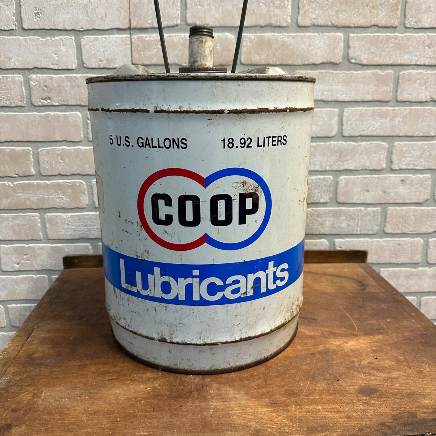 Vintage Co-Op Lubricants Outboard 5 Gallon Gas Oil Advertising Can Empty Farmland