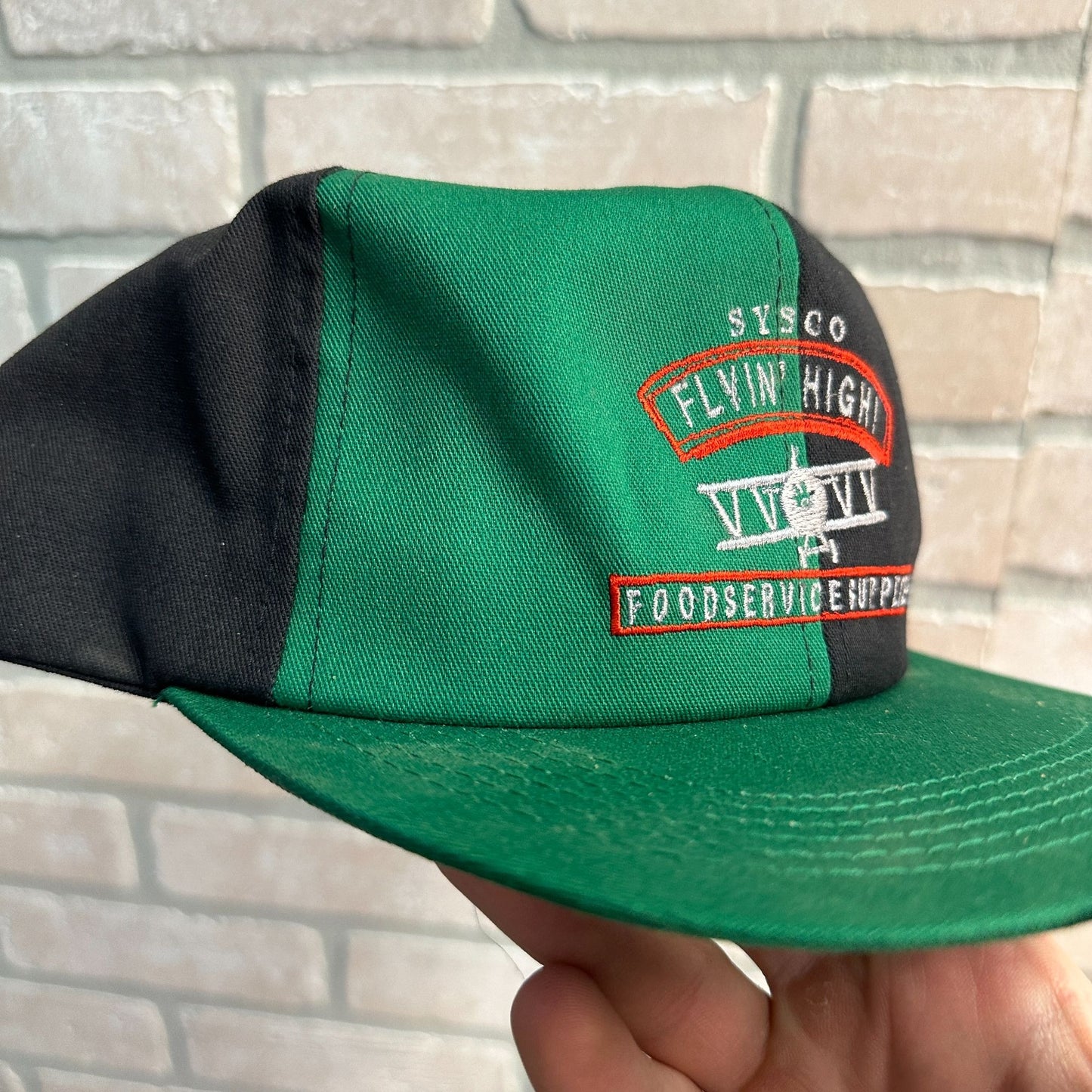 RETRO BLACK GREEN SYSCO FOOD SERVICES AIRPLANE SNAPBACK HAT USA EMBROIDERED
