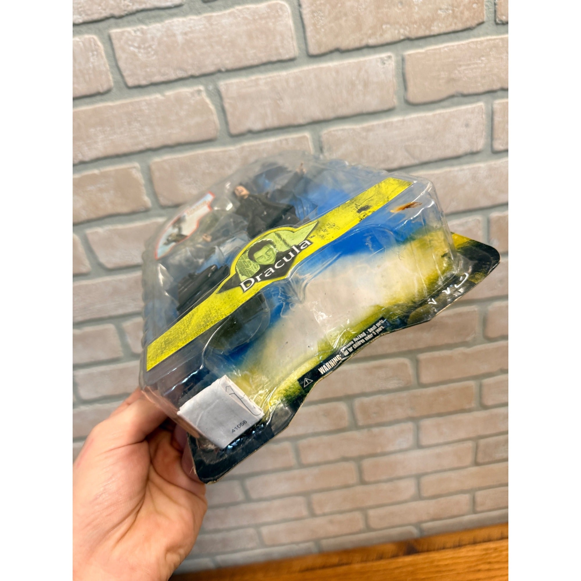 2004 Van Helsing Monster Slayer Dracula Flying Action Figure Jakks Pacific