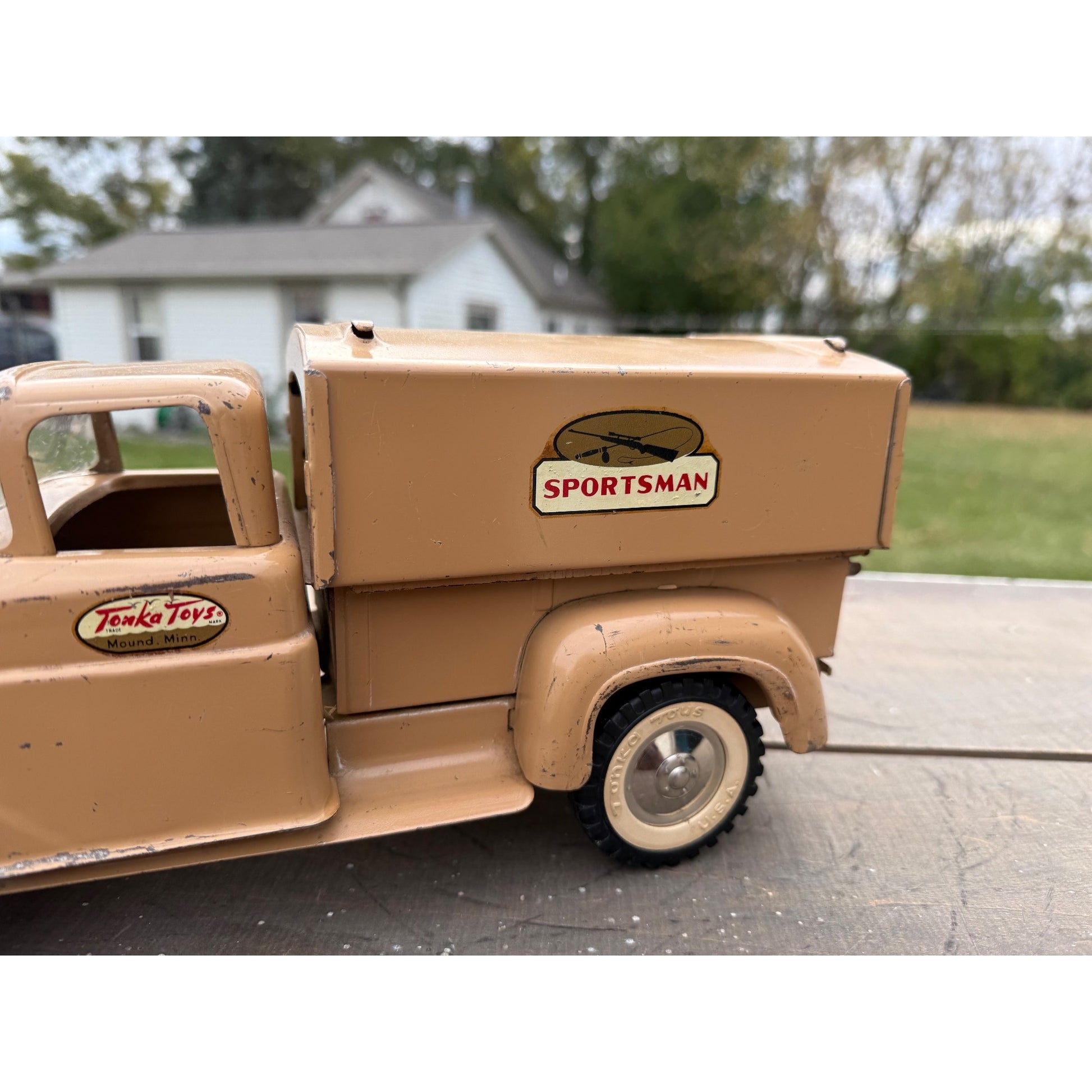 Vintage Tonka Sportsman No. 05 Stepside Truck & Topper Pressed Steel Toy