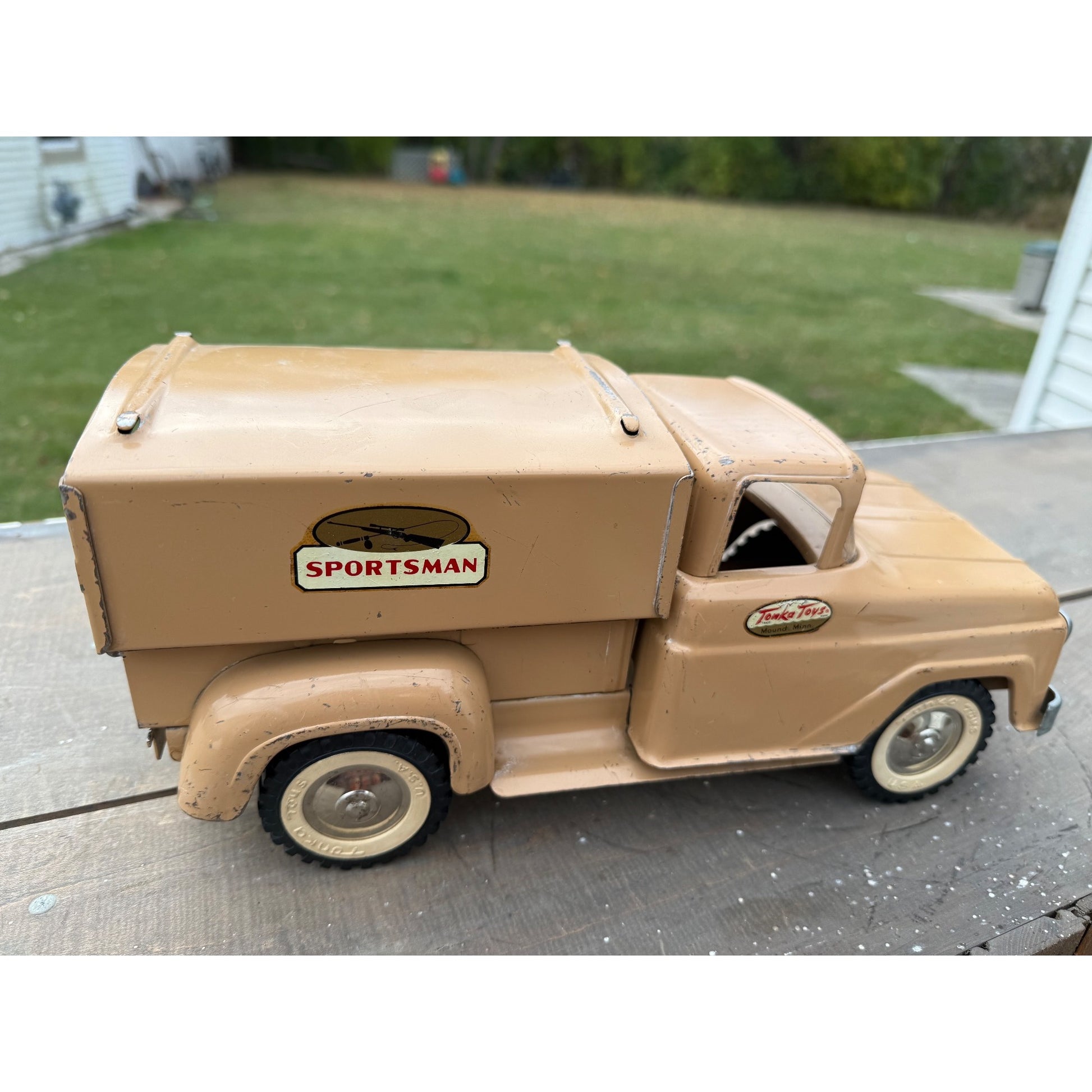 Vintage Tonka Sportsman No. 05 Stepside Truck & Topper Pressed Steel Toy