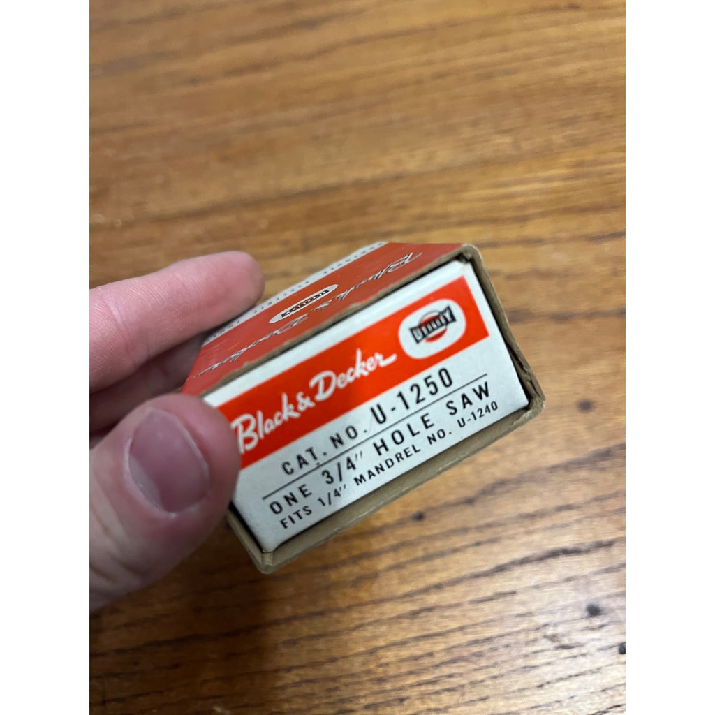 Vintage Black & Decker Lot (4) Drill Mandrels & Hole Saws