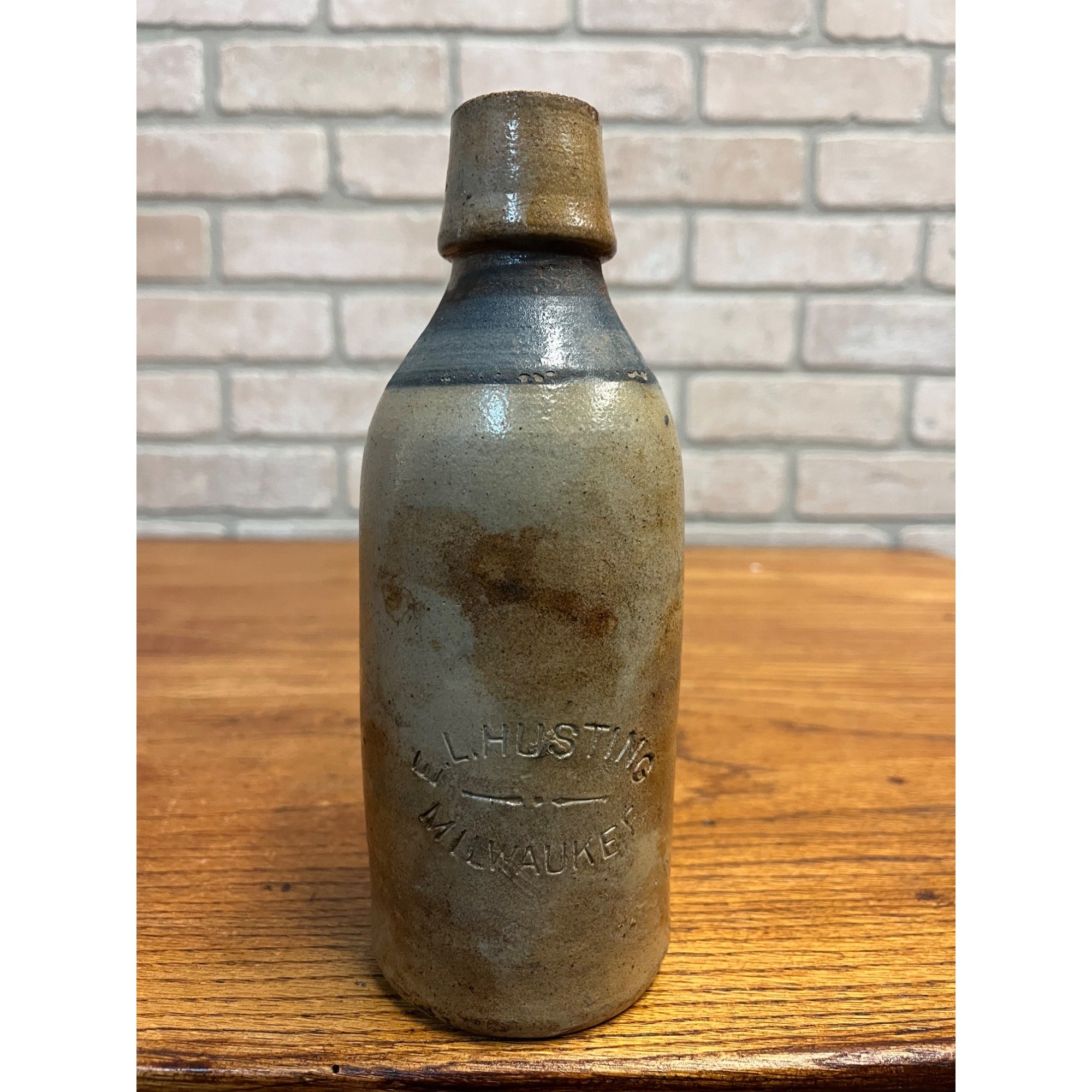 Antique 1800s E.L. Husting Milwaukee Wis. Clay Stoneware Beer Bottle