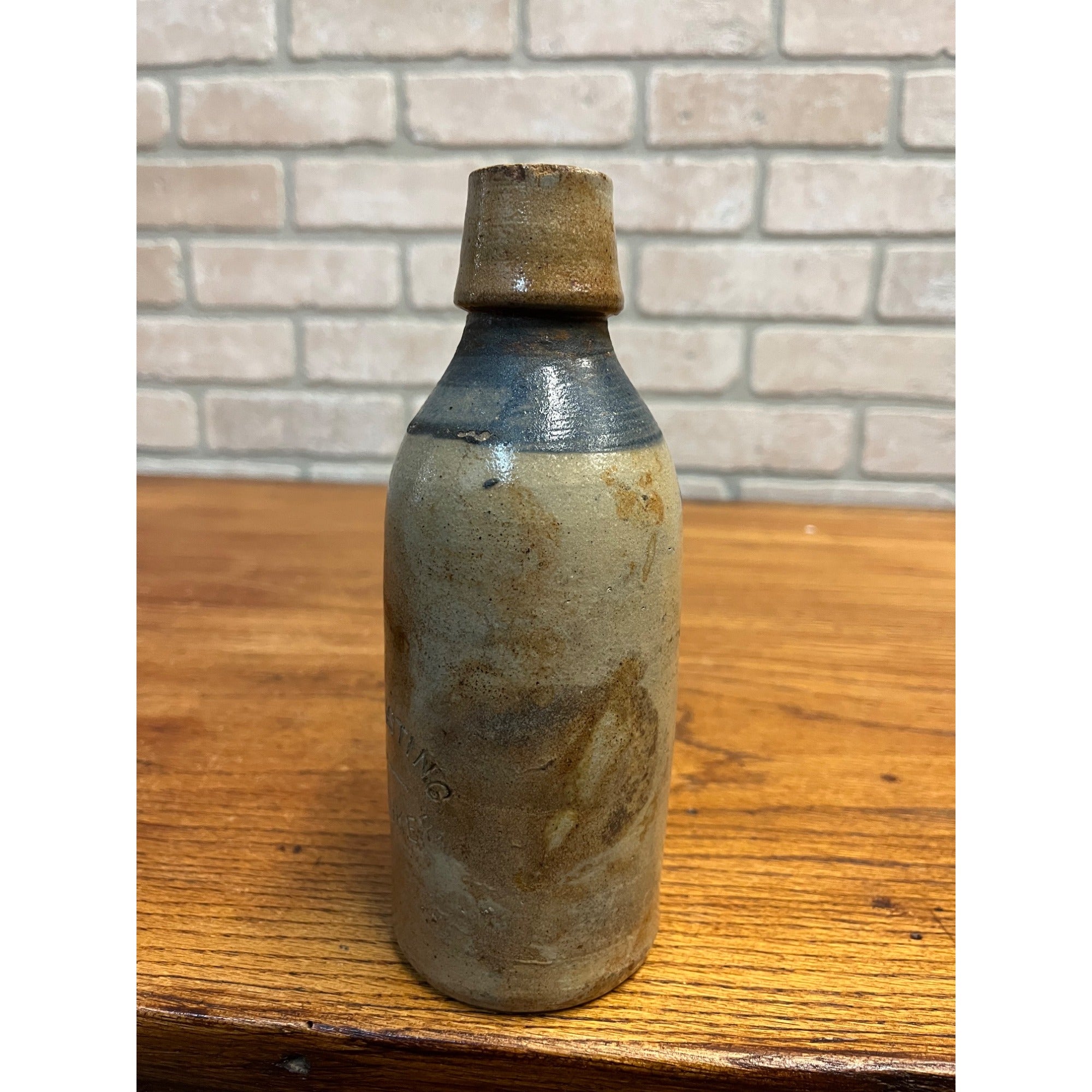 Antique 1800s E.L. Husting Milwaukee Wis. Clay Stoneware Beer Bottle