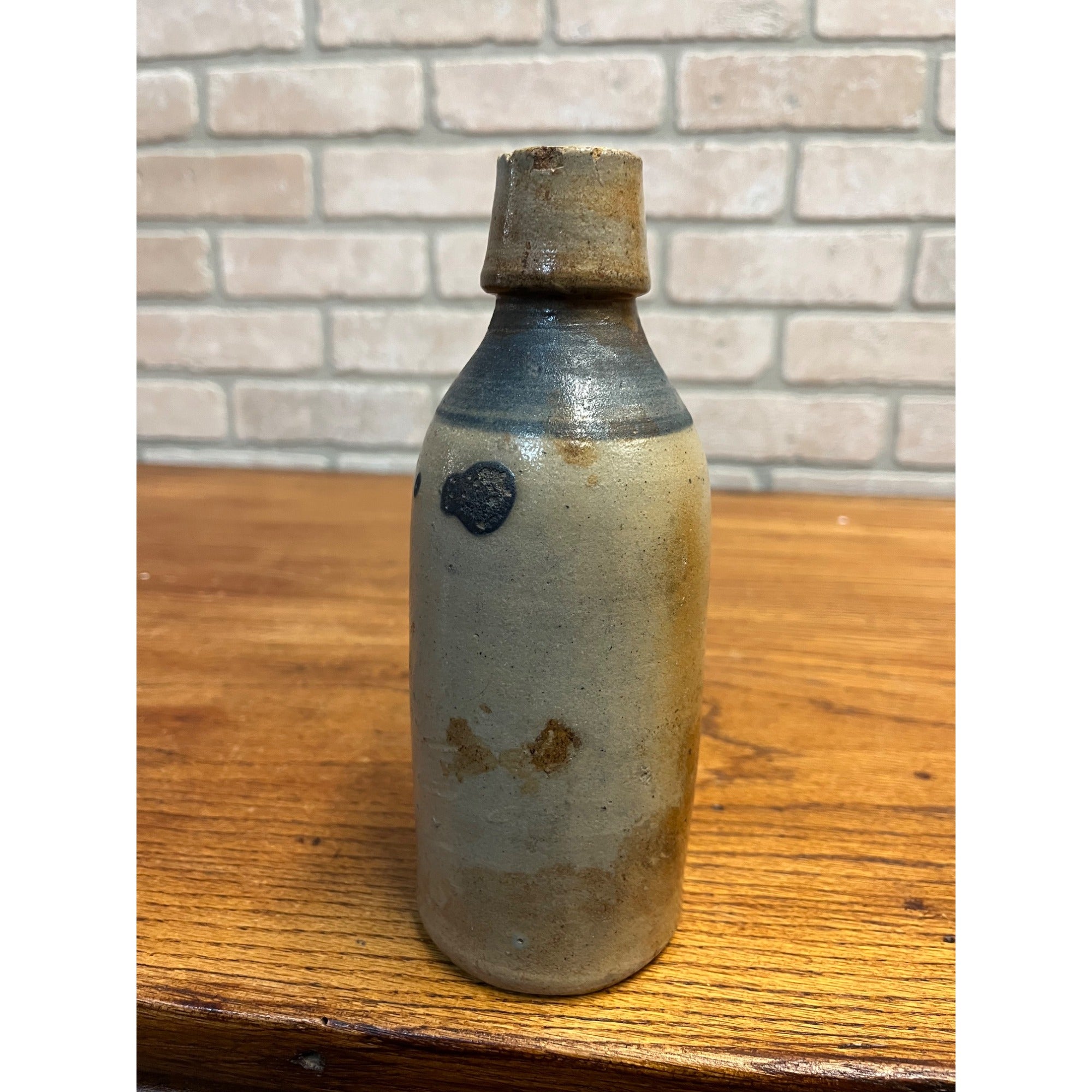 Antique 1800s E.L. Husting Milwaukee Wis. Clay Stoneware Beer Bottle
