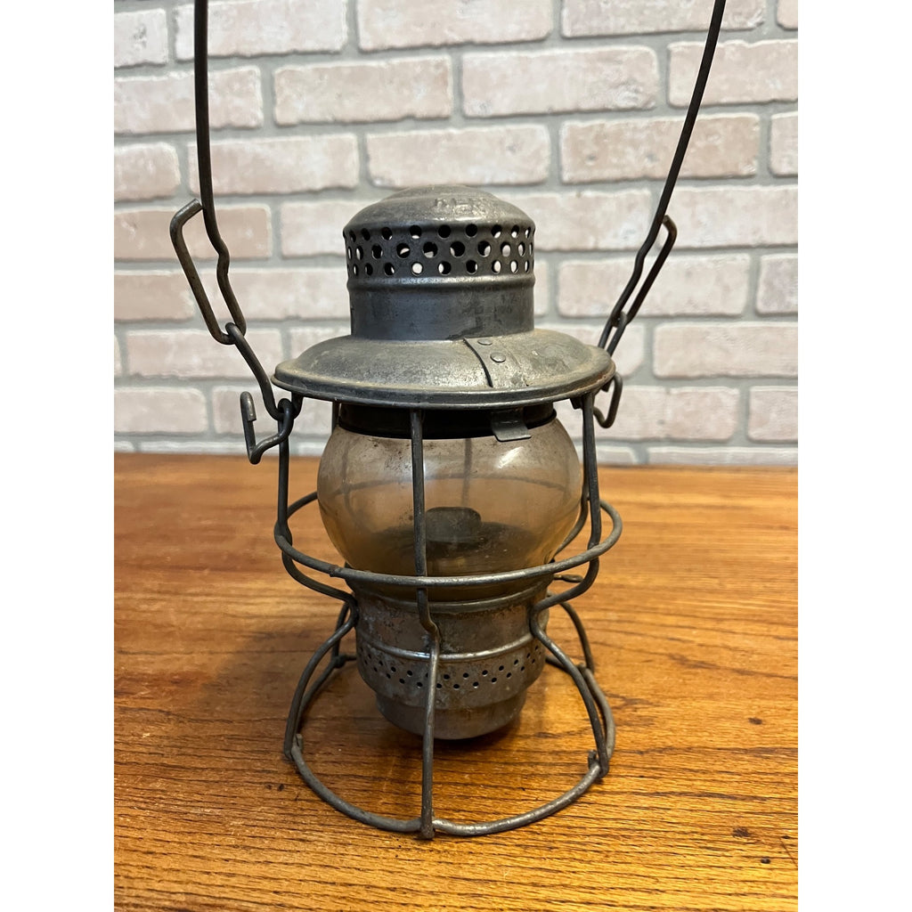 Vintage Penn Central Railroad Lantern Adlake Kero Pennsylvania Clear Glass Globe