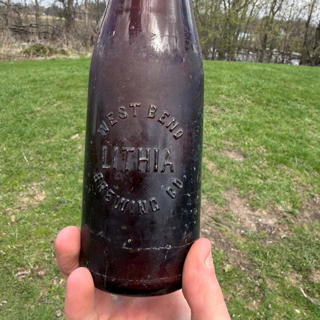 Pre Prohibition West Bend Lithia Company Beer Bottle Wisconsin WI Embossed