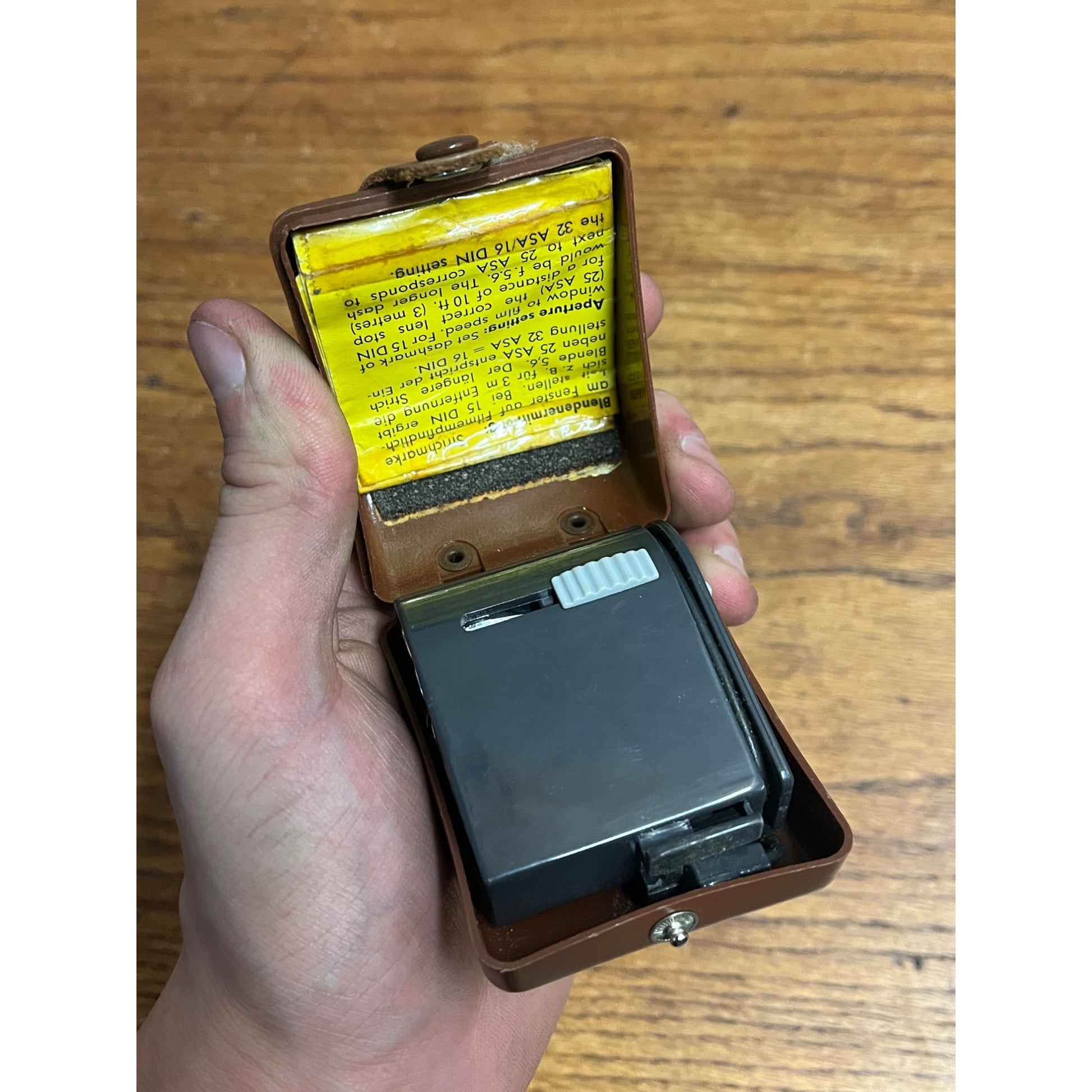 Vintage Agfa Tully Camera Flash W/ Leather Case Germany