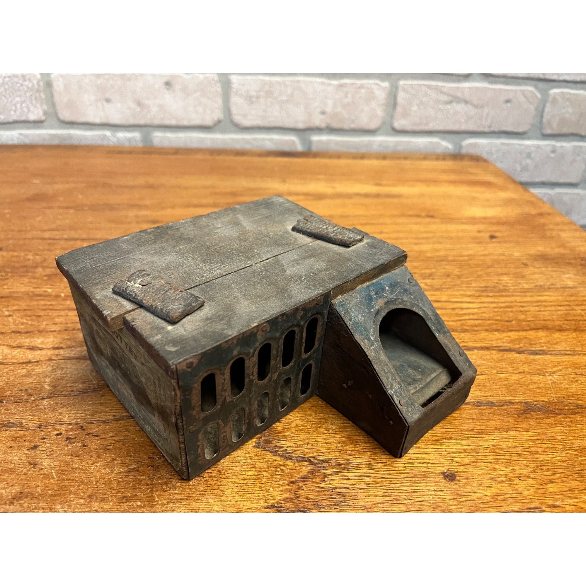RARE Antique 19th c. Lovell Mascotte Mouse Trap Wood w/ Original Label Primitive