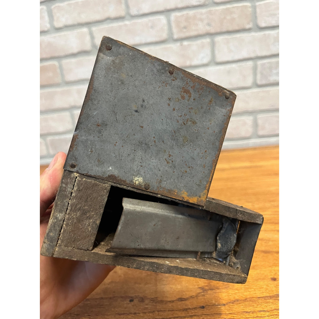 RARE Antique 19th c. Lovell Mascotte Mouse Trap Wood w/ Original Label Primitive