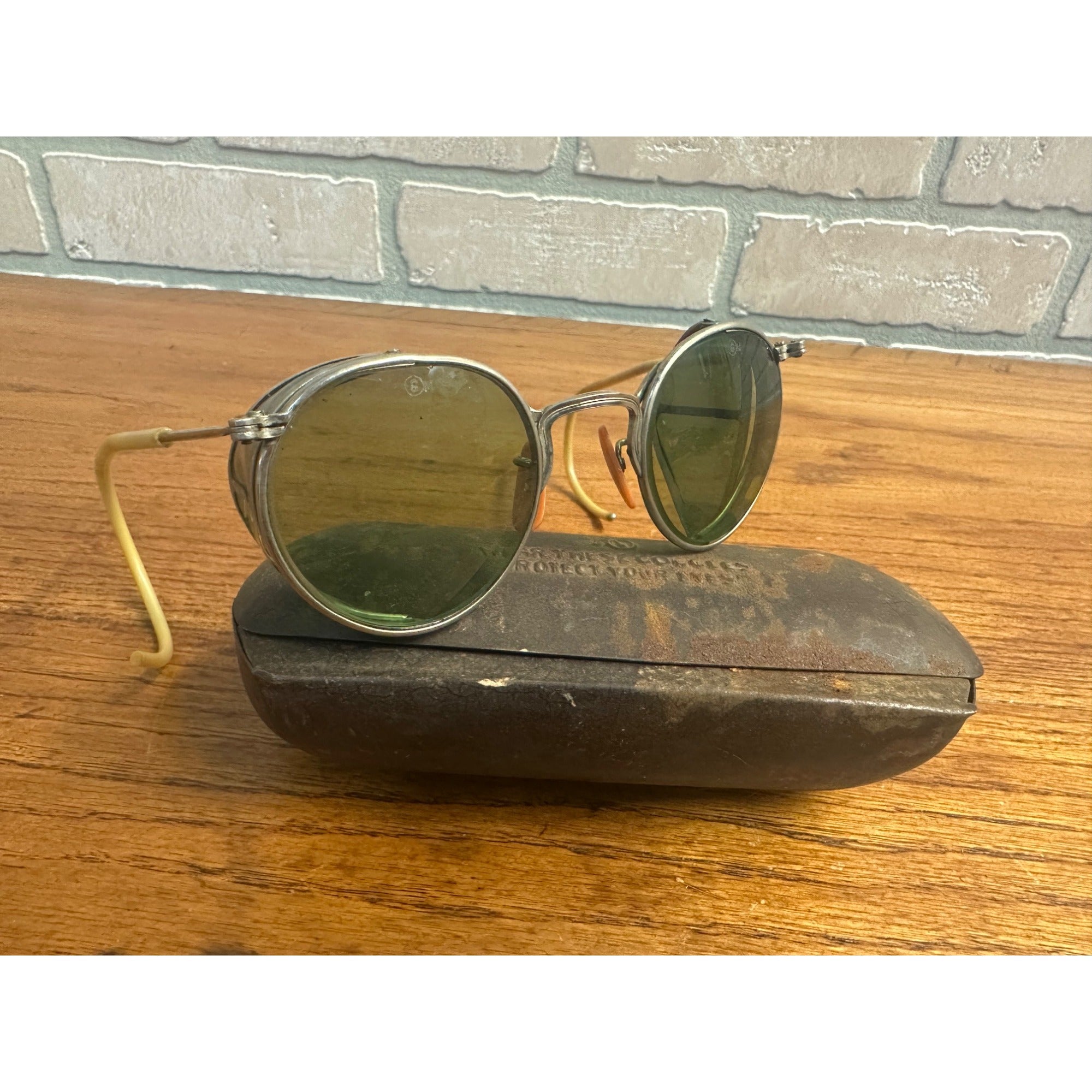 Vintage Fulvue AO-23 Green Motorcycle/Aviator Glasses Safety Goggles Steampunk