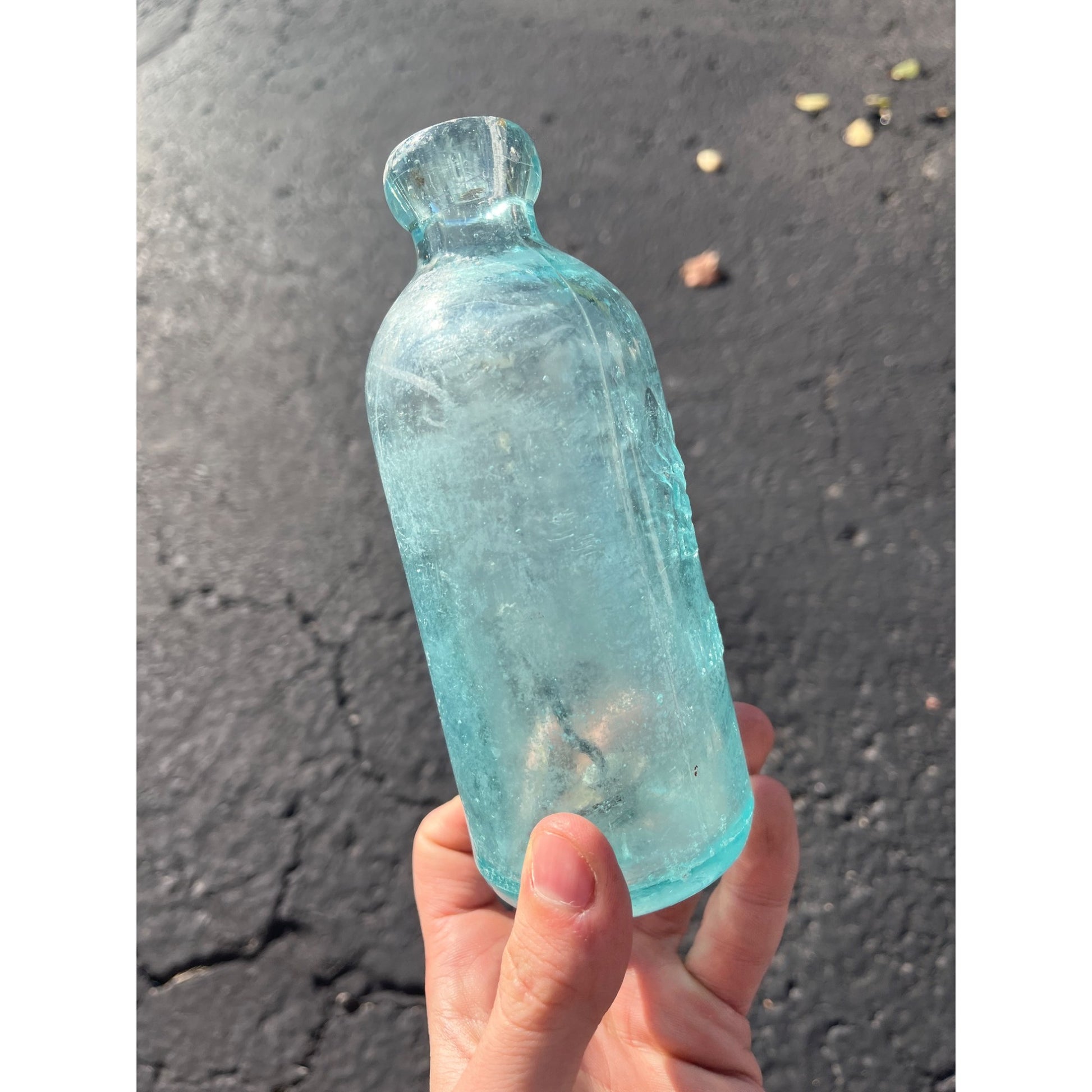 Ben Kornburger & Bro c1890s Milwaukee Wis Blue Soda Beer Bottle Blob Hutchinson