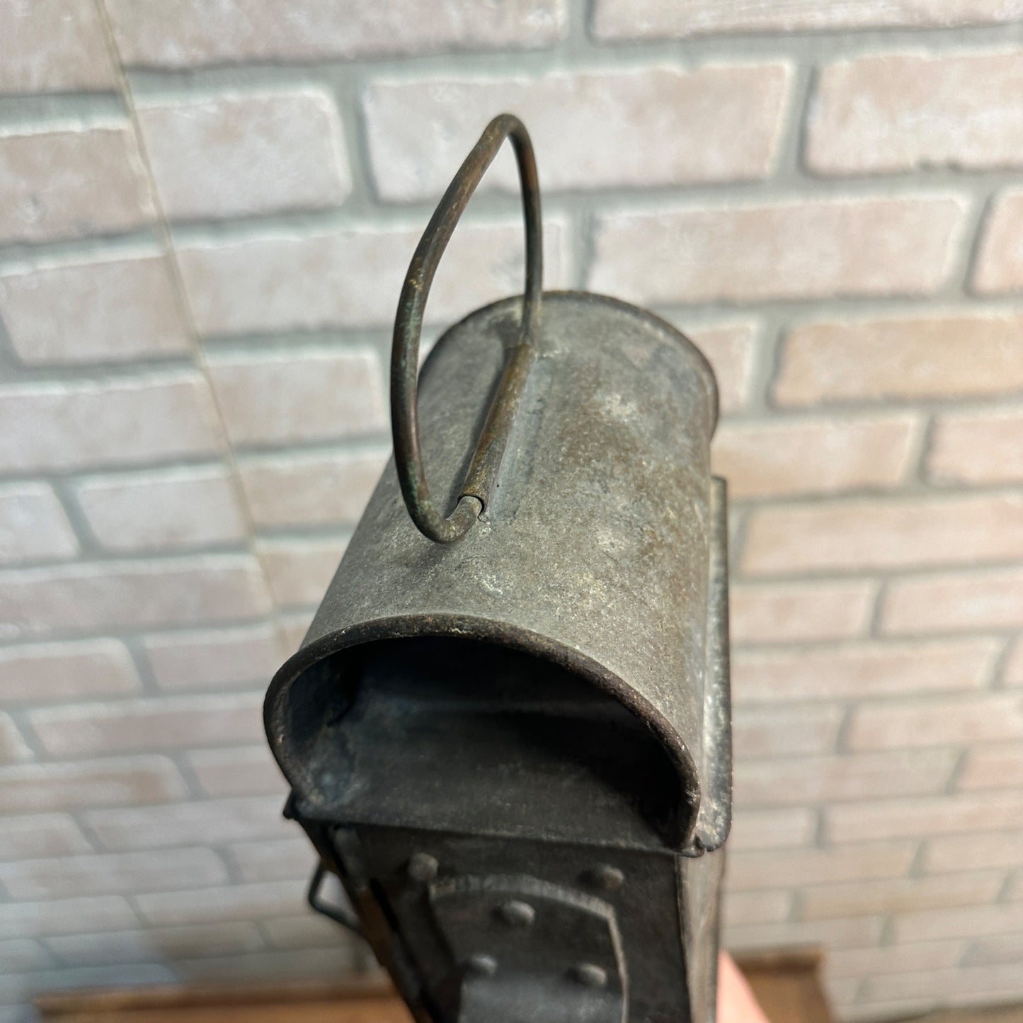 ANTIQUE PRIMITIVE BUGGY CARRIAGE FARMHOUSE TIN CANDLE LANTERN LAMP LIGHT